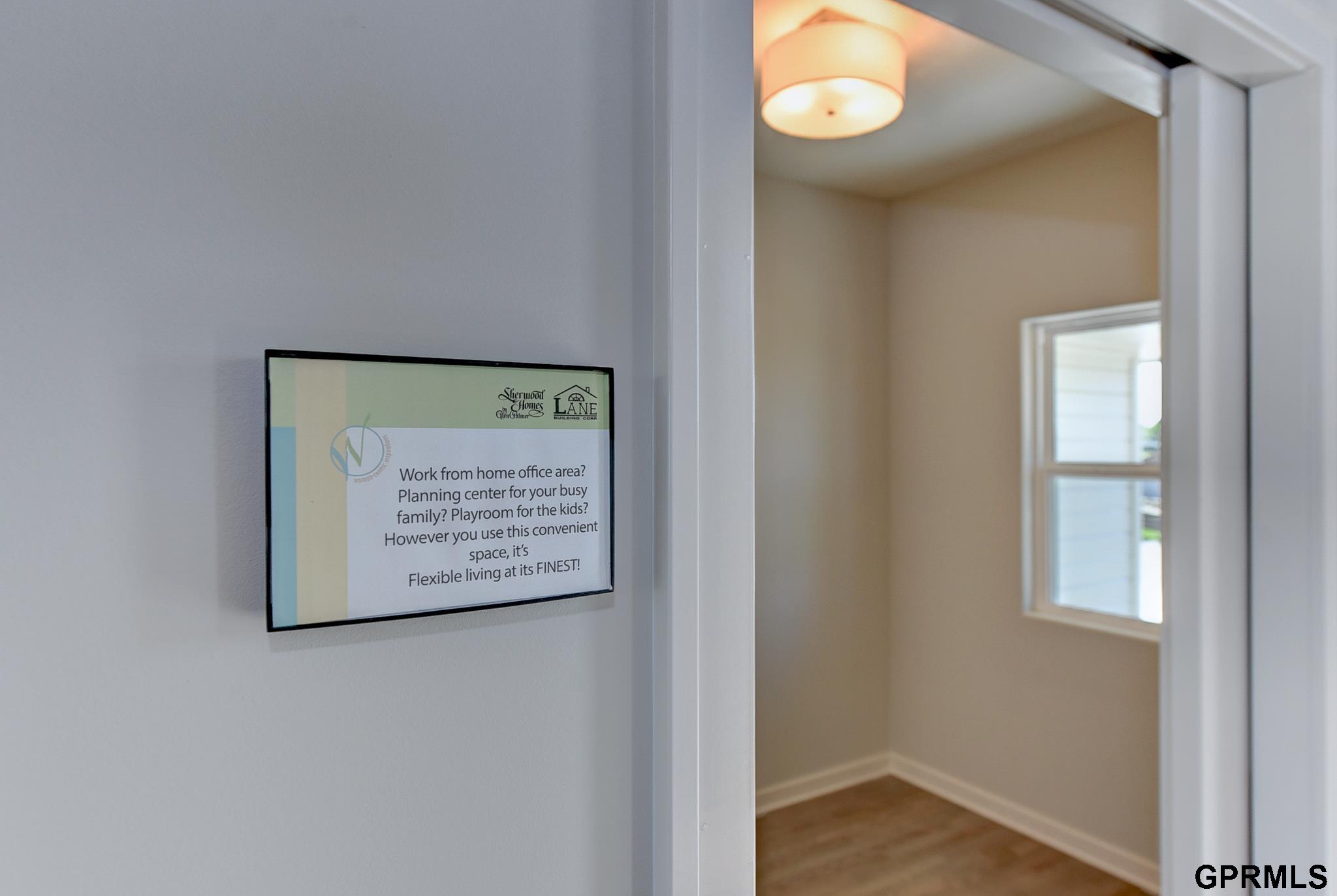 Papillion, Nebraska 68138, United States, 5 Bedrooms Bedrooms, ,4 BathroomsBathrooms,Residential,Active,20351