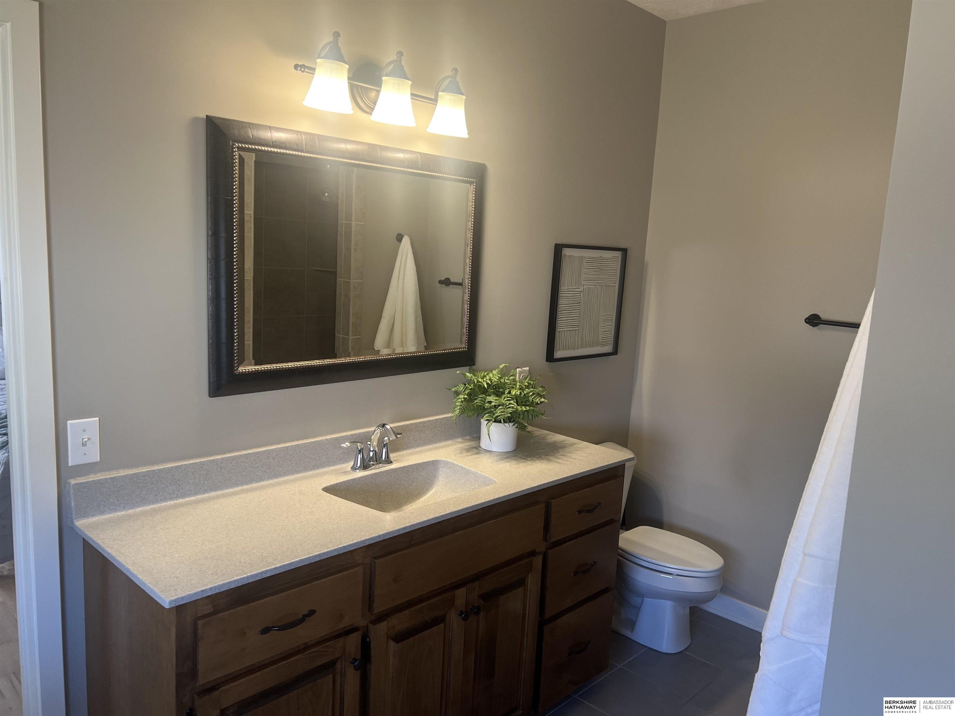 Papillion, Nebraska 68046, United States, 4 Bedrooms Bedrooms, ,3 BathroomsBathrooms,Residential,Active,23342