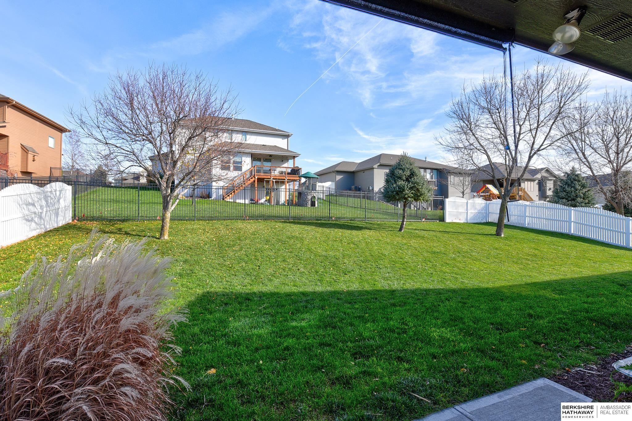 Papillion, Nebraska 68046, United States, 4 Bedrooms Bedrooms, ,3 BathroomsBathrooms,Residential,Active,23342