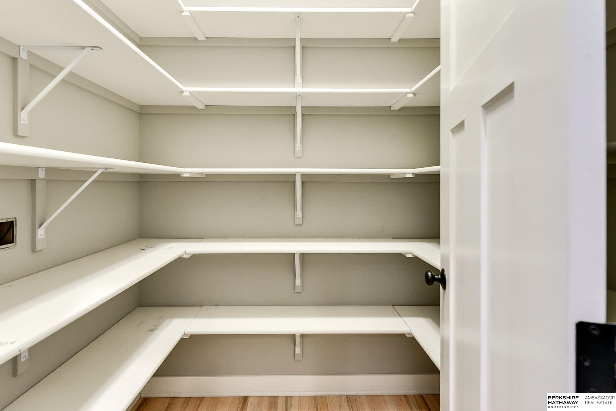 Papillion, Nebraska 68046, United States, 4 Bedrooms Bedrooms, ,3 BathroomsBathrooms,Residential,Active,23342