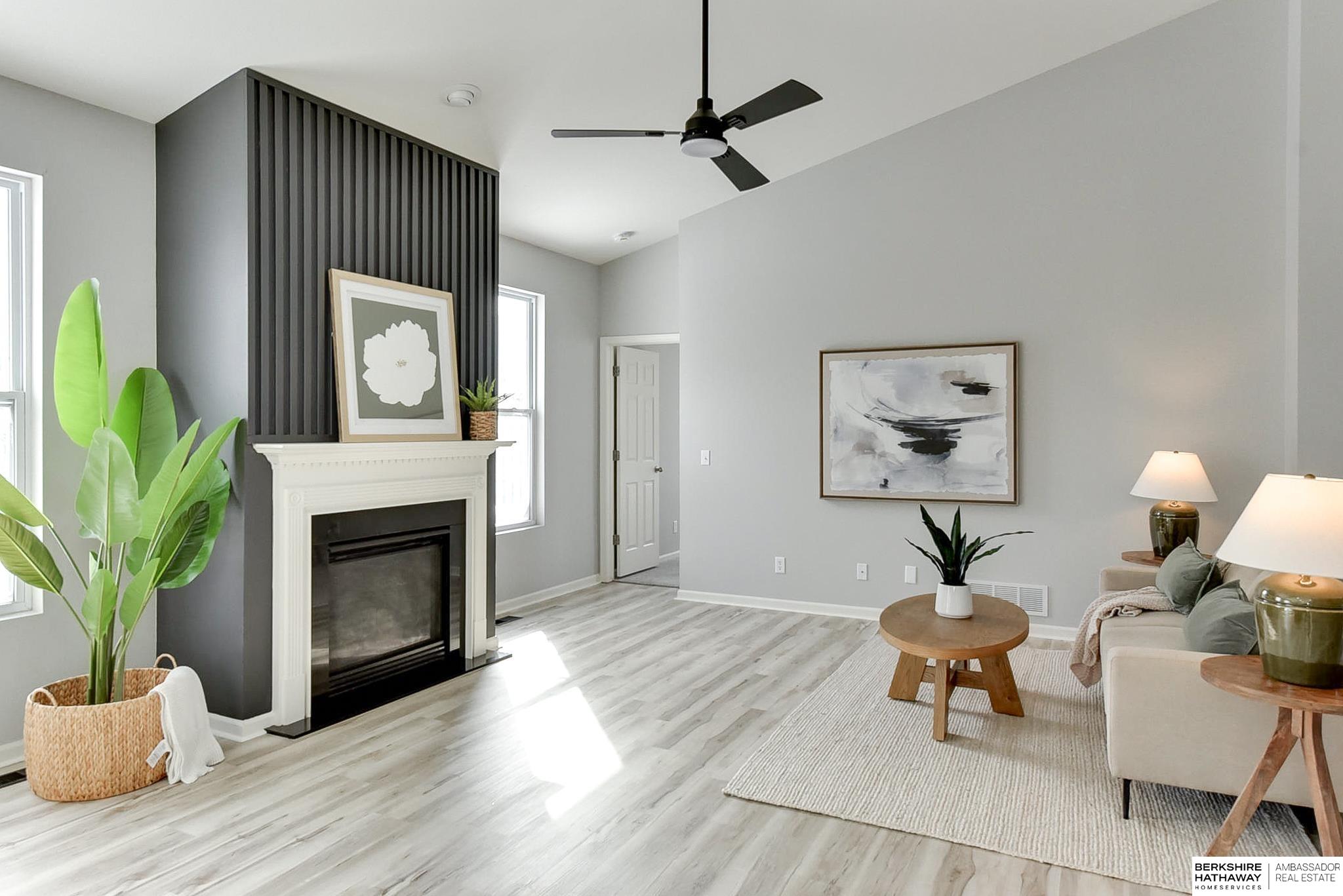 Papillion, Nebraska 68046, United States, 3 Bedrooms Bedrooms, ,2 BathroomsBathrooms,Residential,Pending,84651