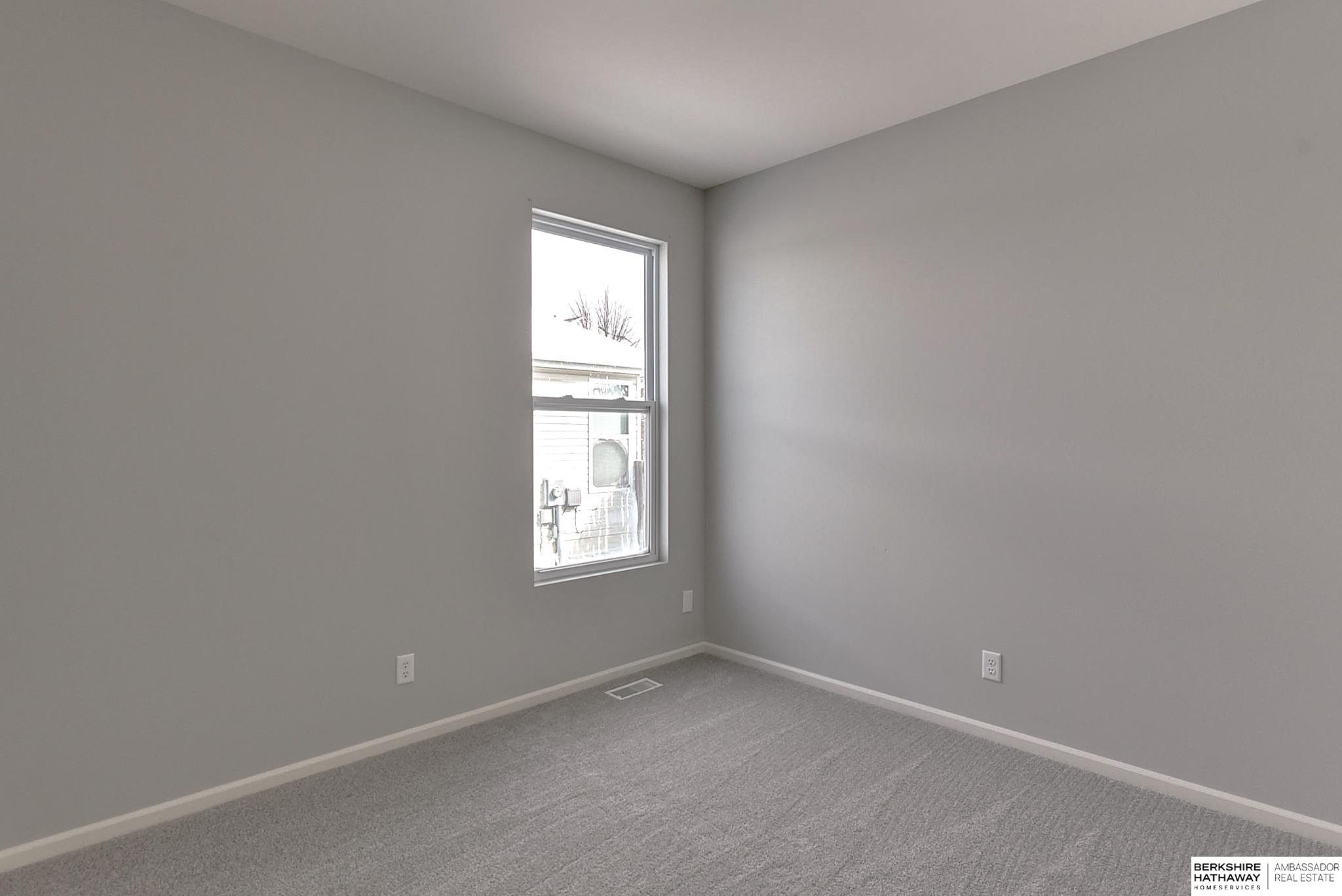 Papillion, Nebraska 68046, United States, 3 Bedrooms Bedrooms, ,2 BathroomsBathrooms,Residential,Pending,84651