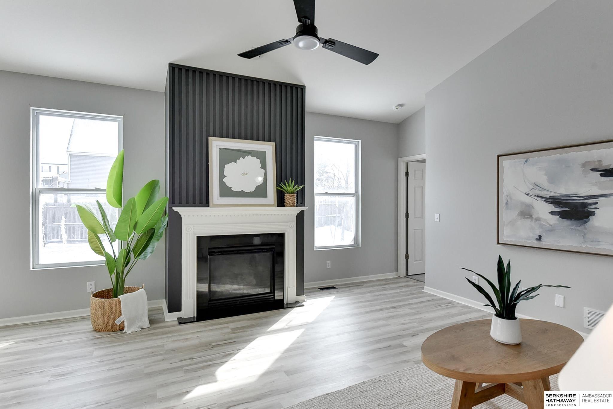 Papillion, Nebraska 68046, United States, 3 Bedrooms Bedrooms, ,2 BathroomsBathrooms,Residential,Pending,84651