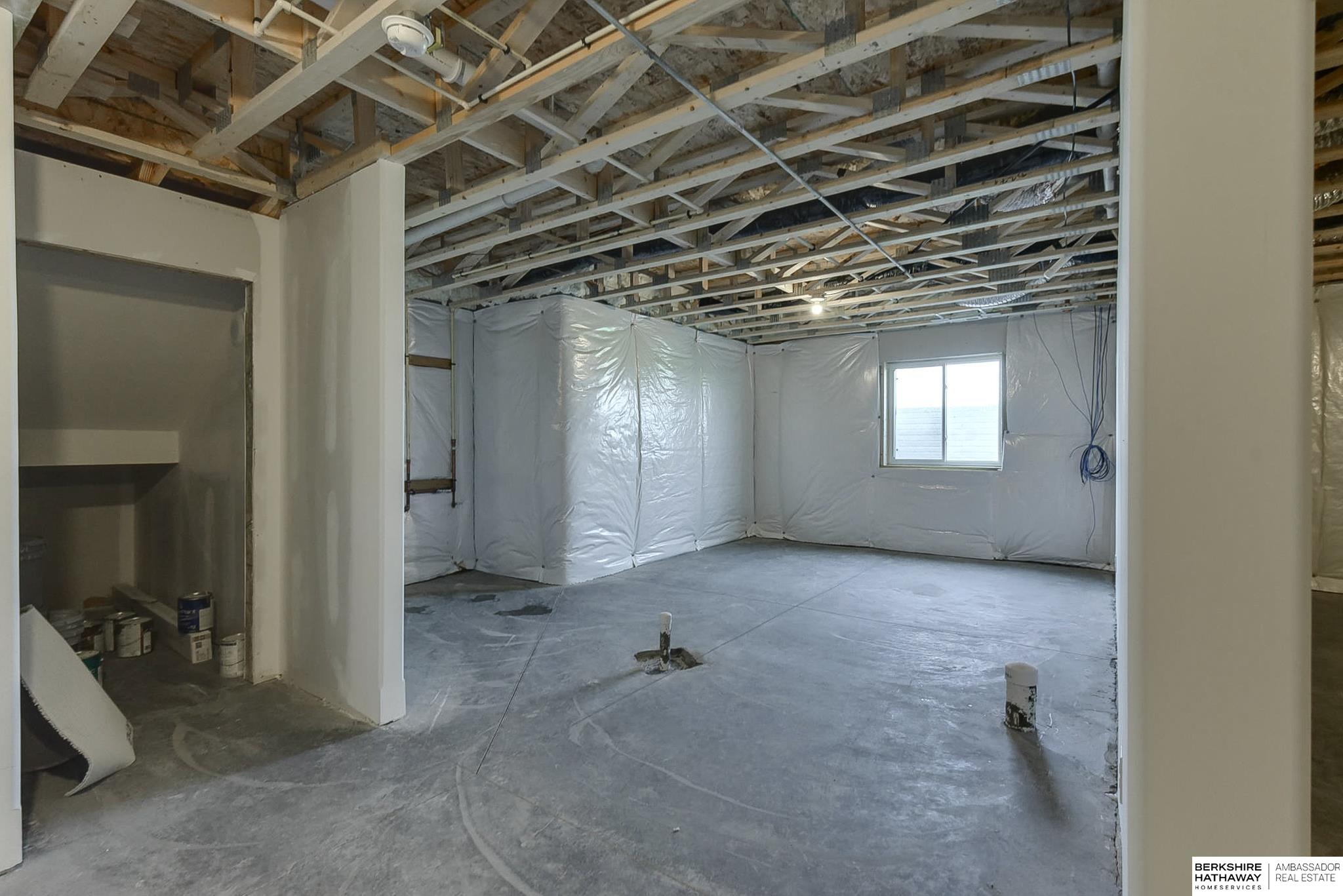 Elkhorn, Nebraska 68022, United States, 4 Bedrooms Bedrooms, ,3 BathroomsBathrooms,Residential,Active,20171