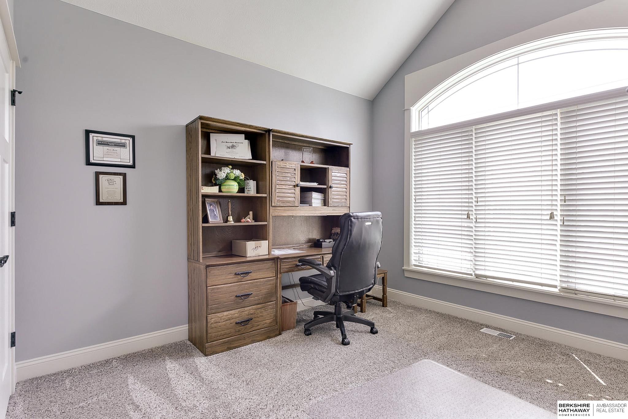 Elkhorn, Nebraska 68022, United States, 4 Bedrooms Bedrooms, ,3 BathroomsBathrooms,Residential,Pending,9315