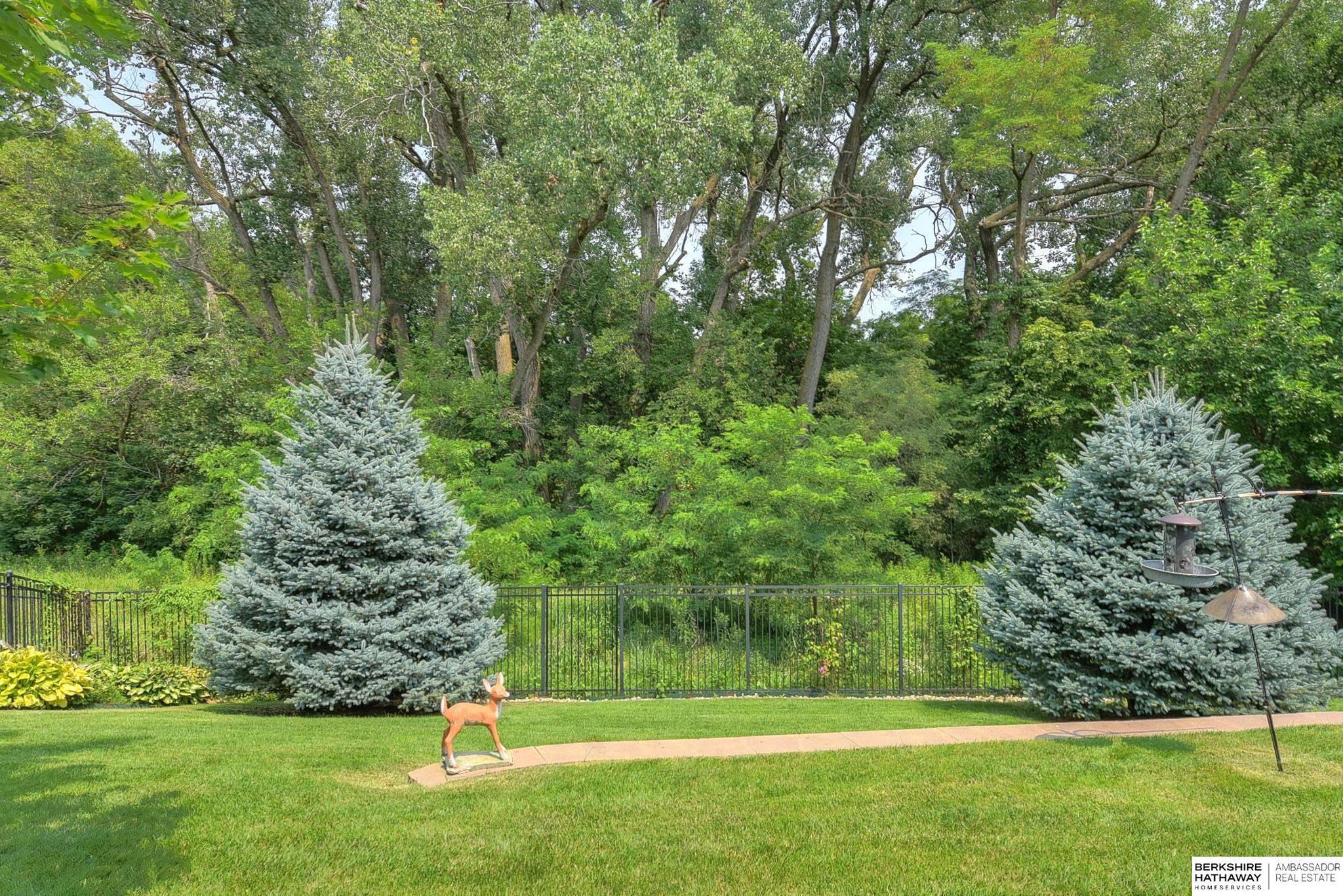 Elkhorn, Nebraska 68022, United States, 4 Bedrooms Bedrooms, ,3 BathroomsBathrooms,Residential,Pending,9315
