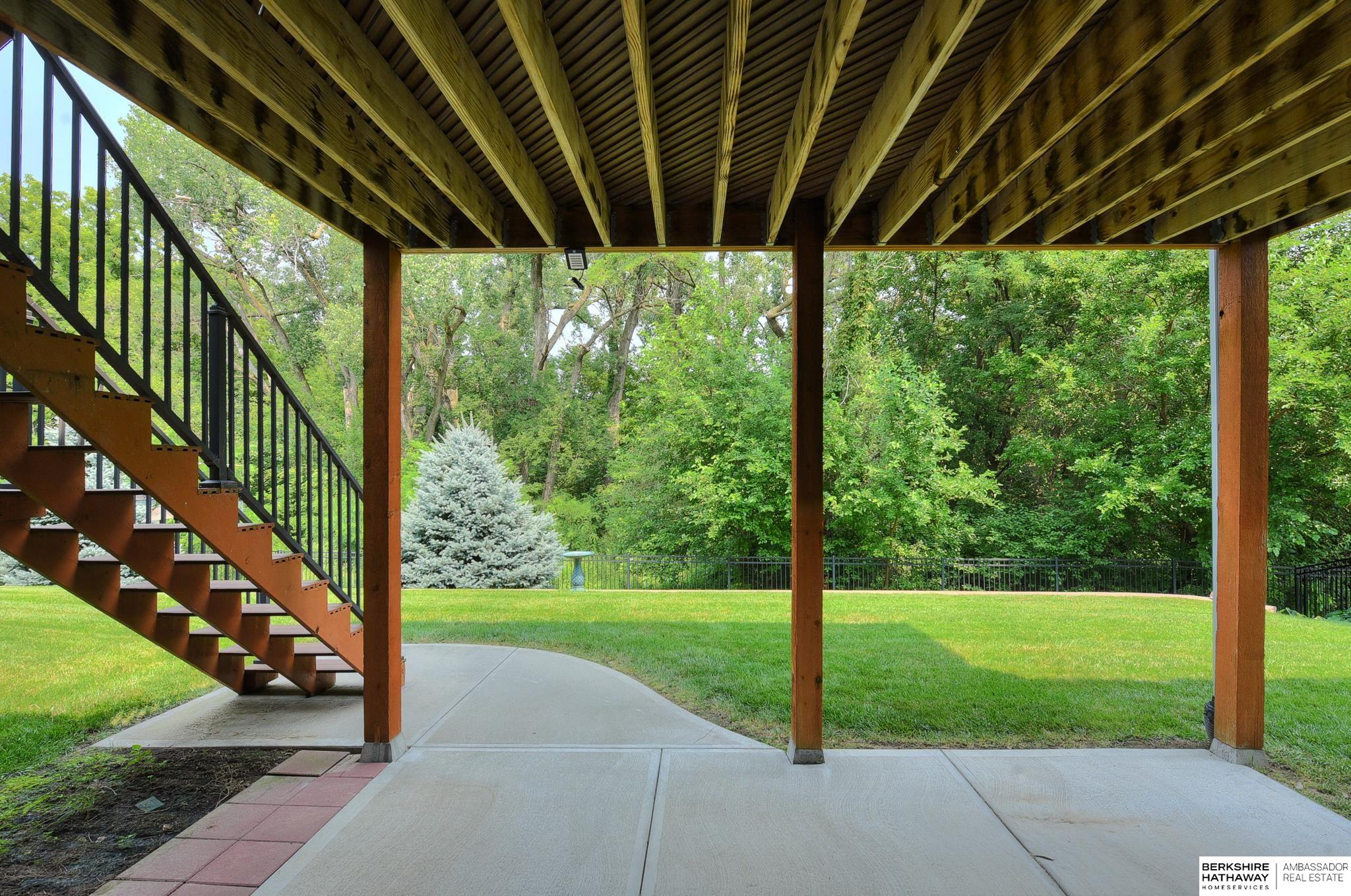 Elkhorn, Nebraska 68022, United States, 4 Bedrooms Bedrooms, ,3 BathroomsBathrooms,Residential,Pending,9315