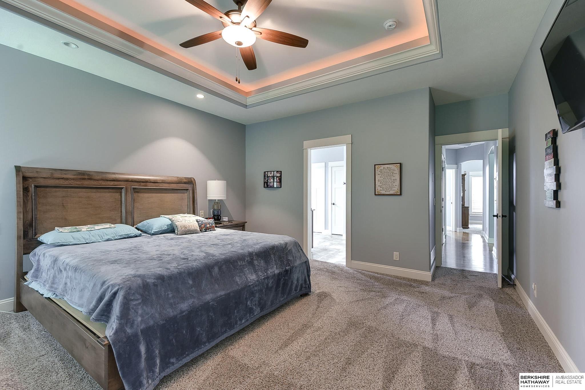 Elkhorn, Nebraska 68022, United States, 4 Bedrooms Bedrooms, ,3 BathroomsBathrooms,Residential,Pending,9315