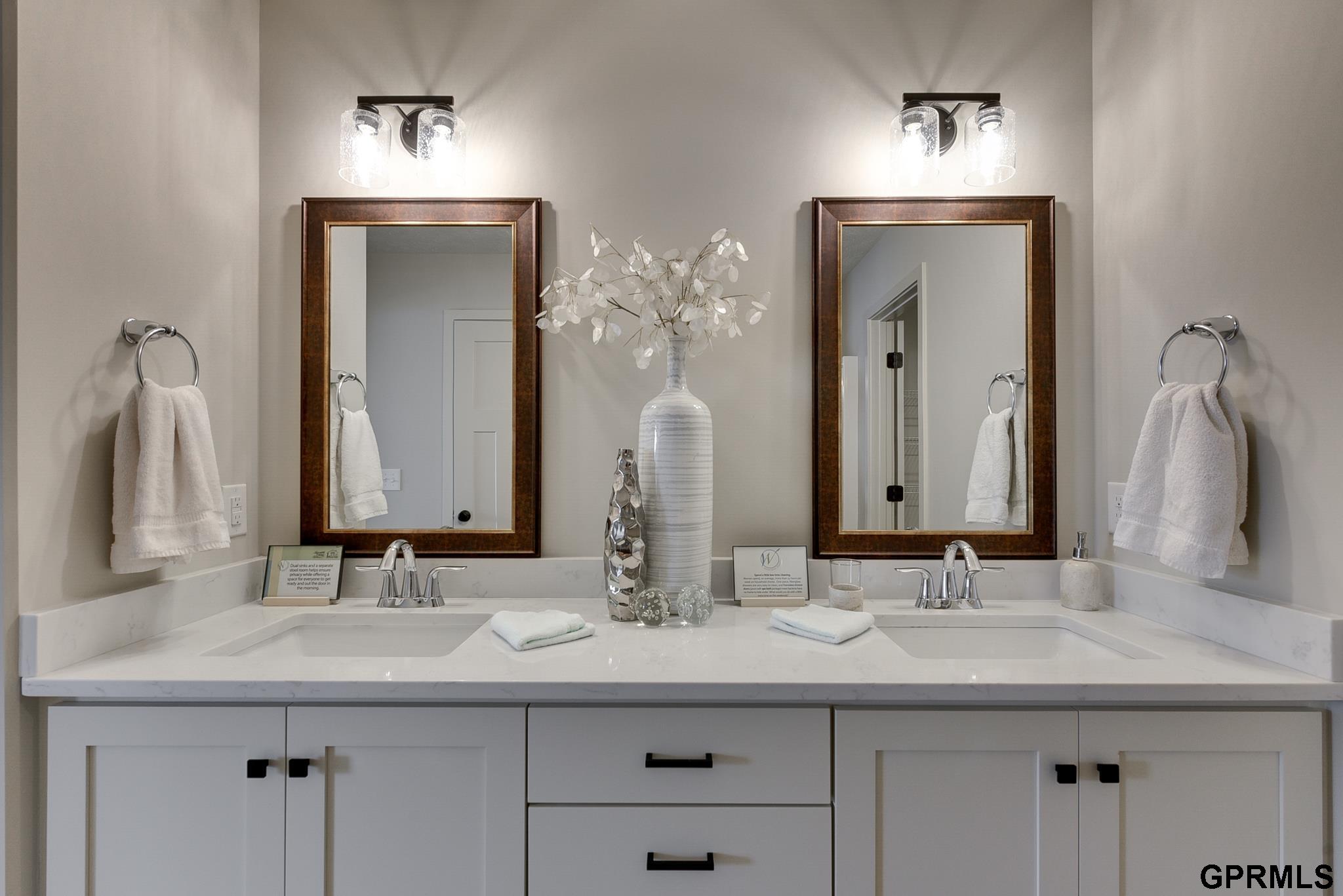 Bellevue, Nebraska 68123, United States, 3 Bedrooms Bedrooms, ,2 BathroomsBathrooms,Residential,Active,23793