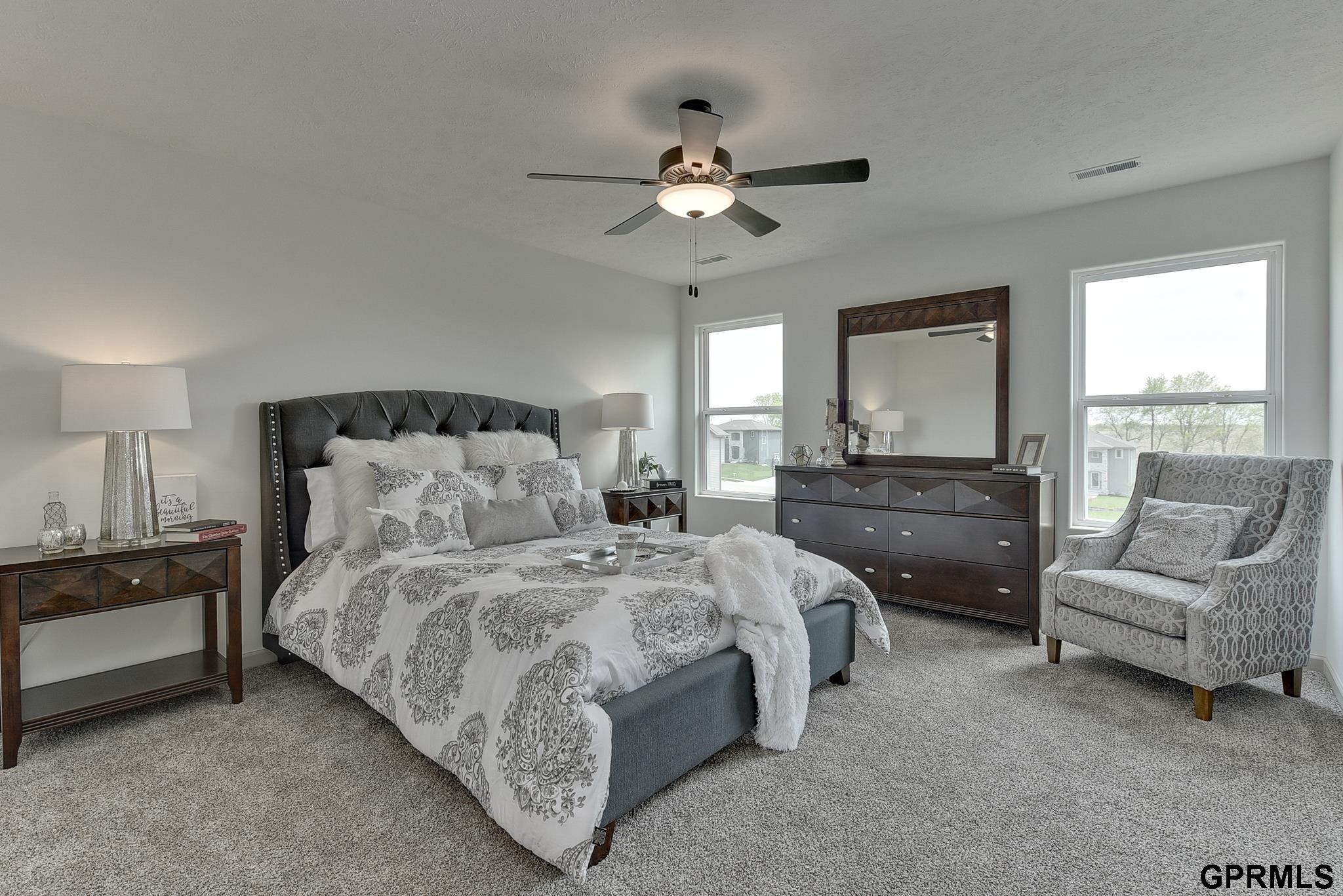 Elkhorn, Nebraska 68022, United States, 4 Bedrooms Bedrooms, ,3 BathroomsBathrooms,Residential,Active,23780