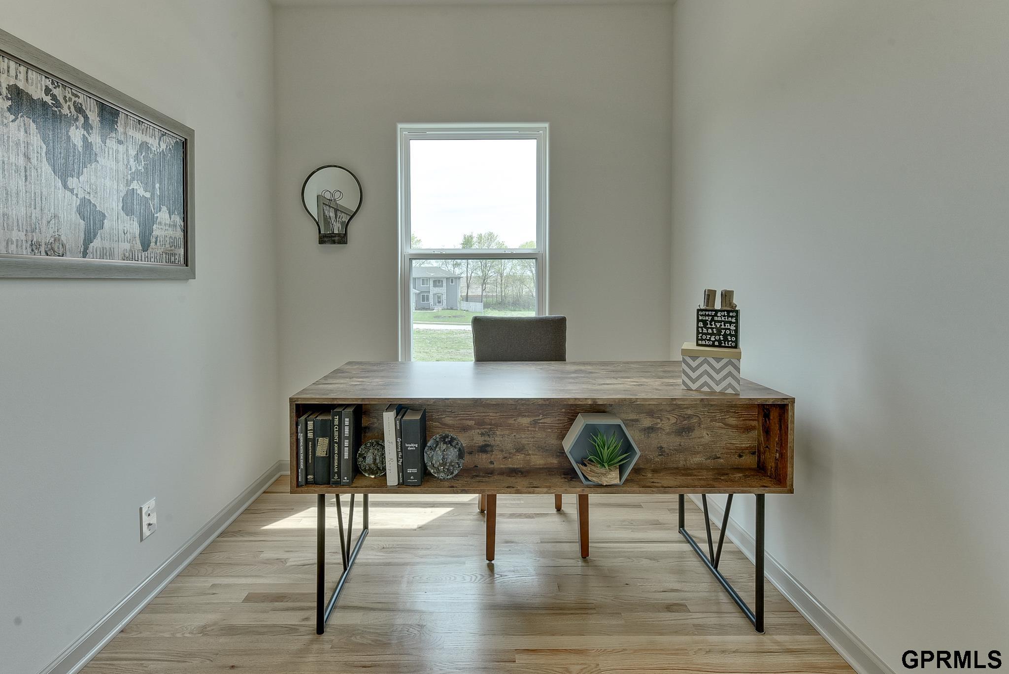 Elkhorn, Nebraska 68022, United States, 4 Bedrooms Bedrooms, ,3 BathroomsBathrooms,Residential,Active,23780