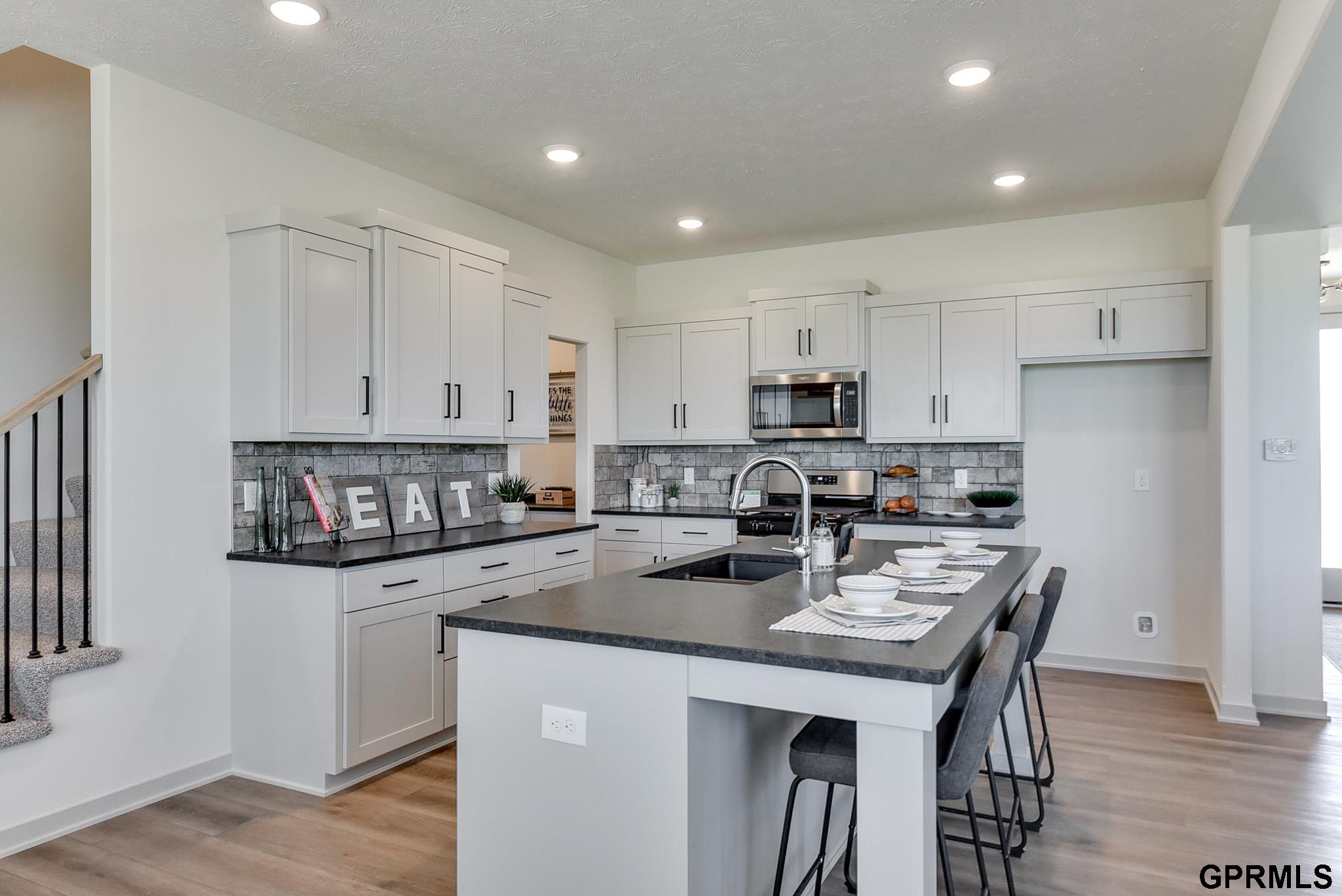 Elkhorn, Nebraska 68022, United States, 4 Bedrooms Bedrooms, ,4 BathroomsBathrooms,Residential,Active,23786