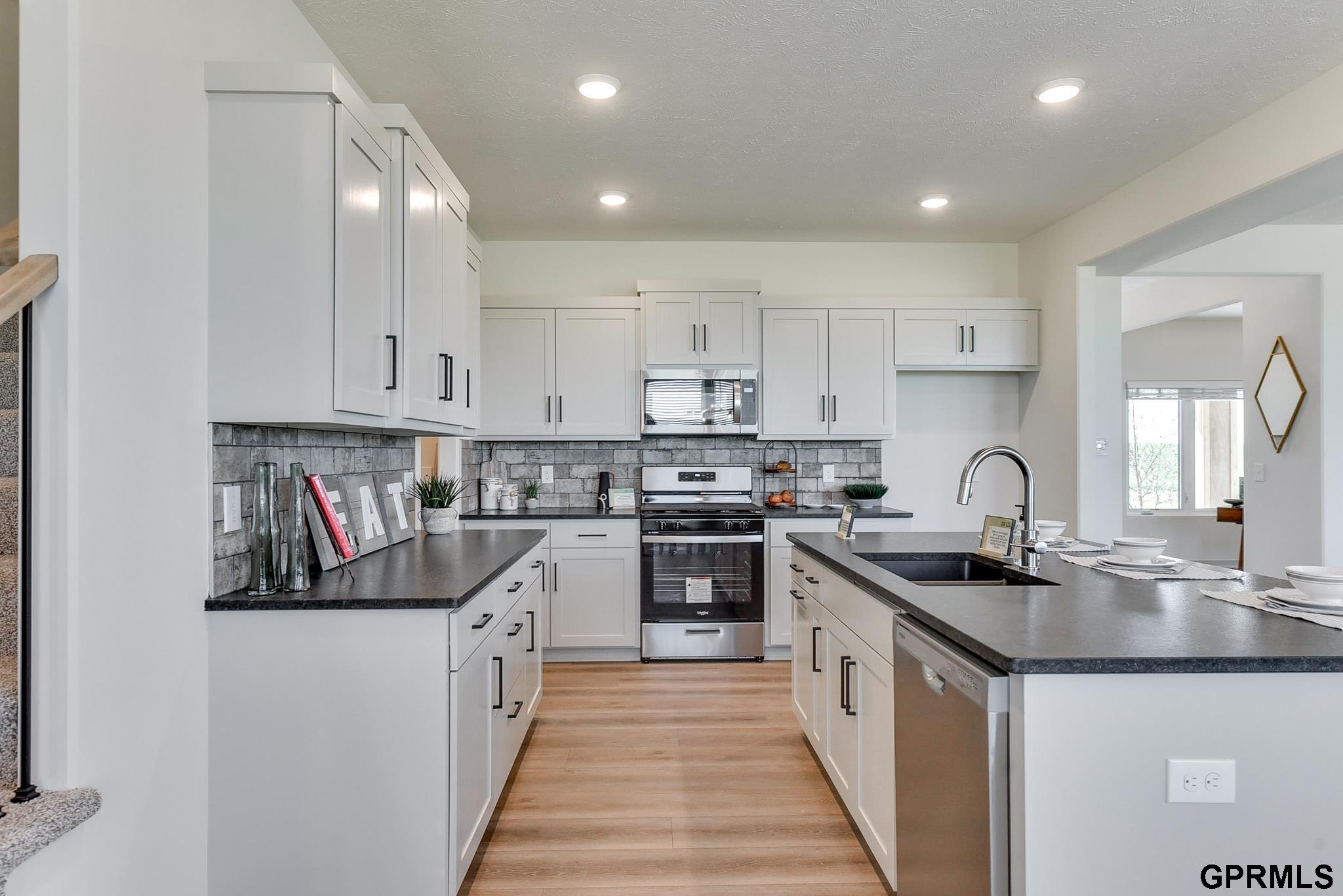 Elkhorn, Nebraska 68022, United States, 4 Bedrooms Bedrooms, ,4 BathroomsBathrooms,Residential,Active,23786