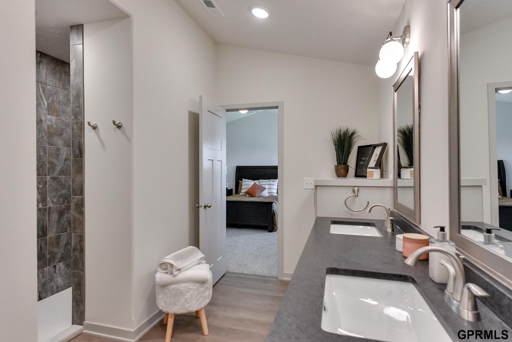 Elkhorn, Nebraska 68022, United States, 4 Bedrooms Bedrooms, ,4 BathroomsBathrooms,Residential,Active,23786