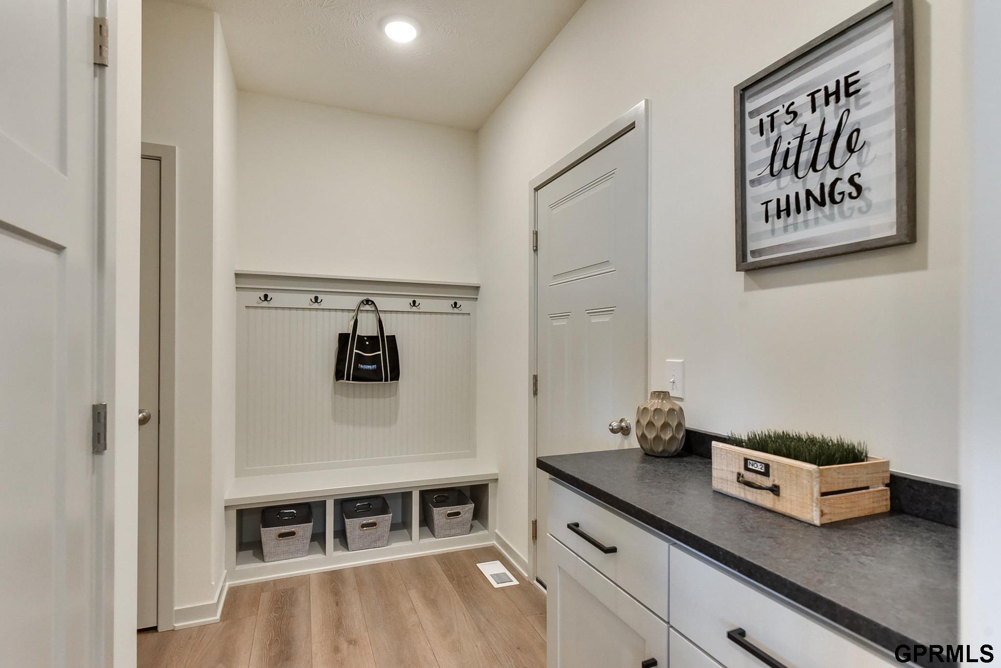 Elkhorn, Nebraska 68022, United States, 4 Bedrooms Bedrooms, ,4 BathroomsBathrooms,Residential,Active,23786