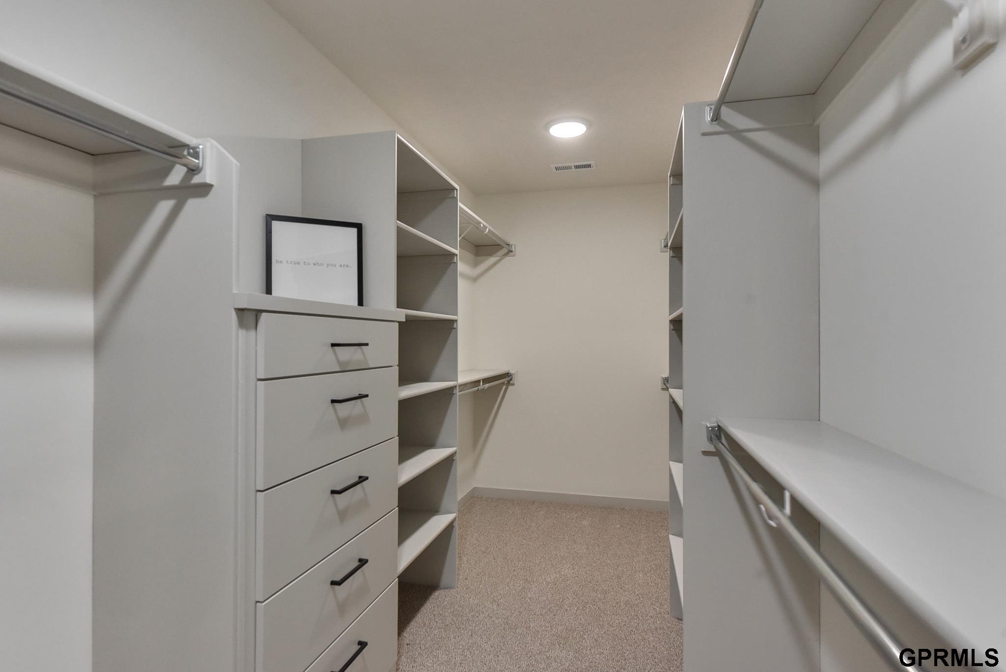 Elkhorn, Nebraska 68022, United States, 4 Bedrooms Bedrooms, ,4 BathroomsBathrooms,Residential,Active,23786