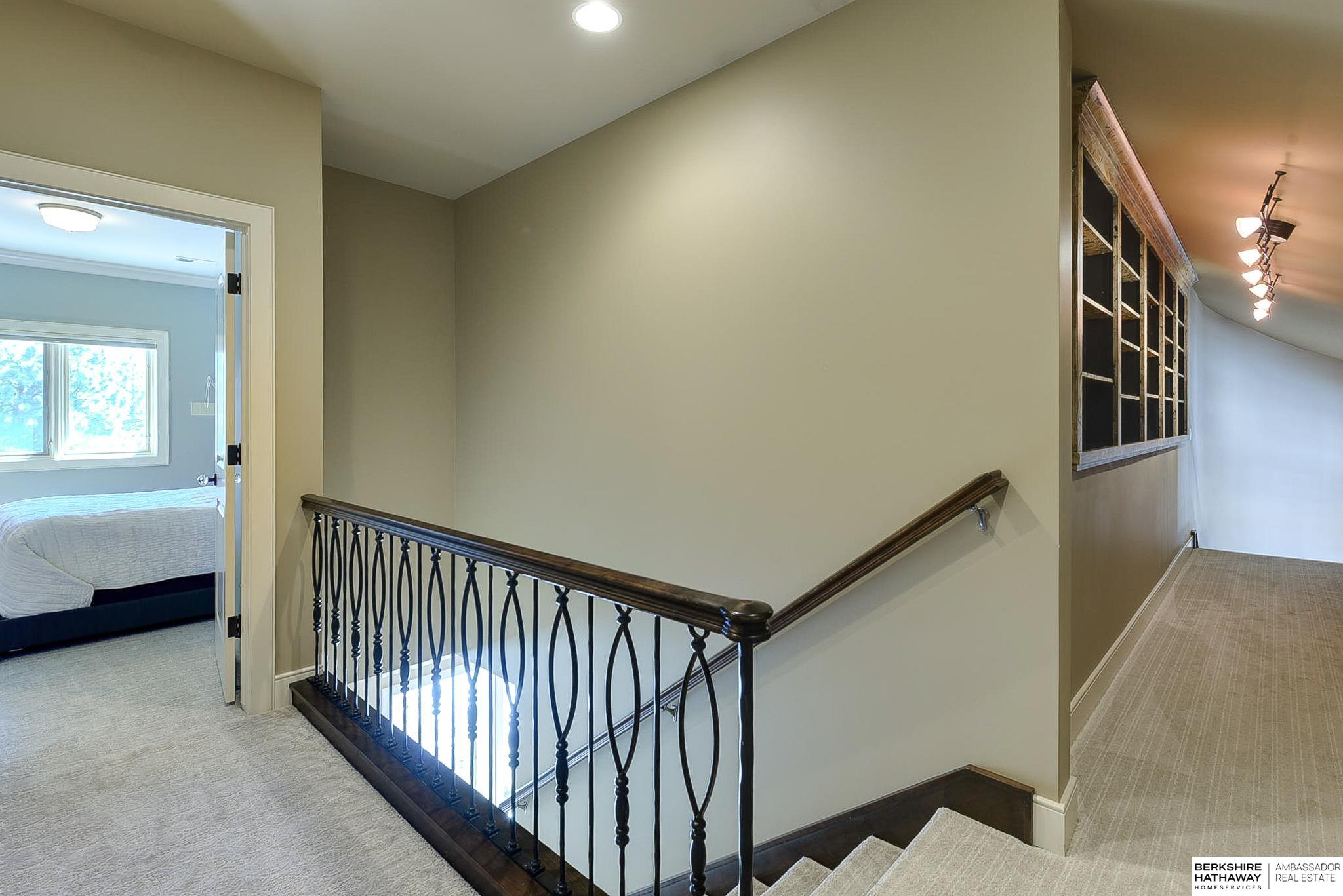 Omaha, Nebraska 68130, United States, 6 Bedrooms Bedrooms, ,7 BathroomsBathrooms,Residential,Active,93664