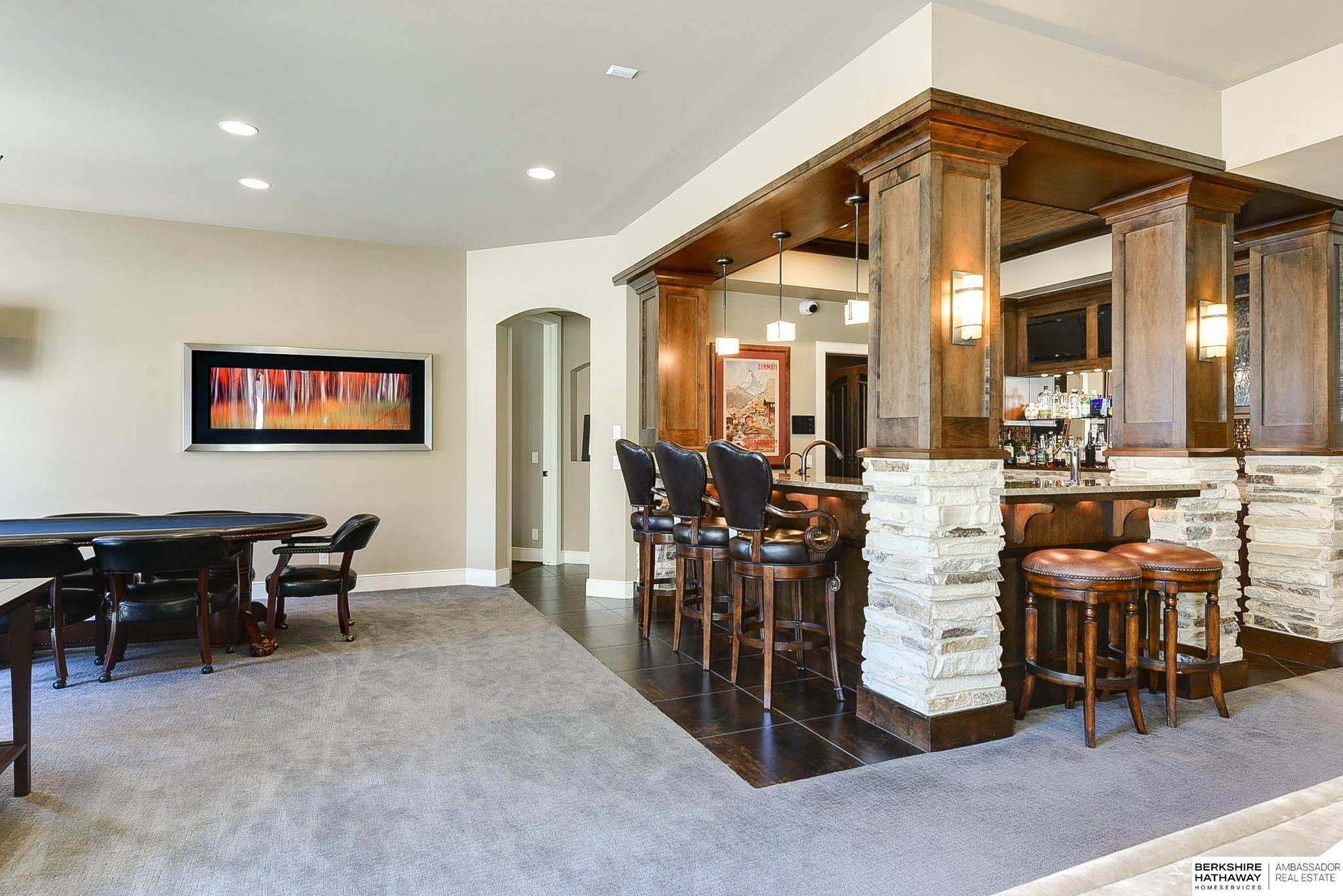 Omaha, Nebraska 68130, United States, 6 Bedrooms Bedrooms, ,7 BathroomsBathrooms,Residential,Active,93664