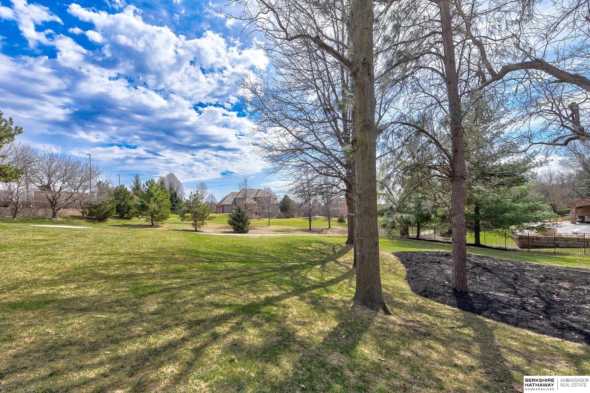 Omaha, Nebraska 68130, United States, 6 Bedrooms Bedrooms, ,7 BathroomsBathrooms,Residential,Active,93664