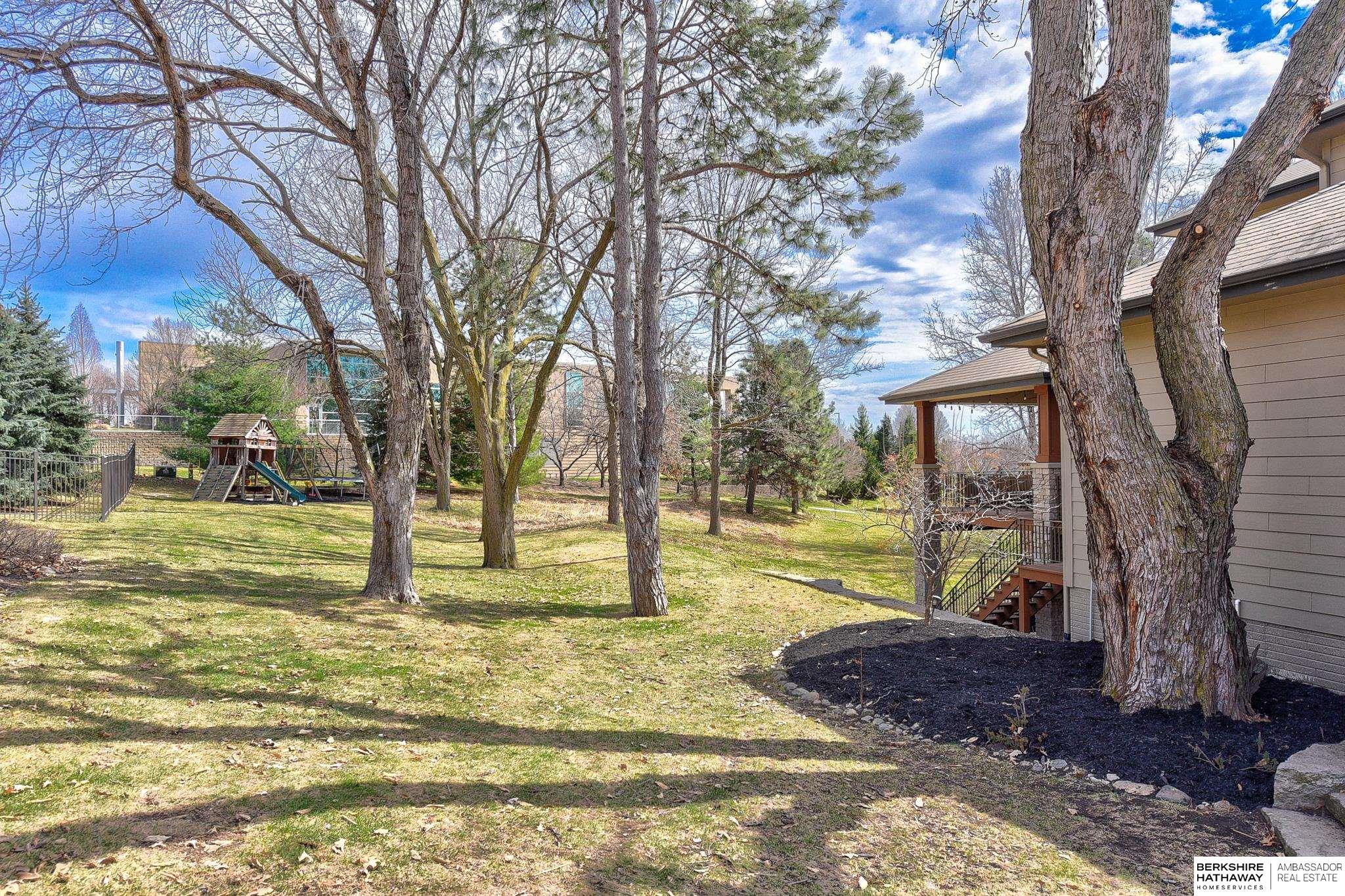 Omaha, Nebraska 68130, United States, 6 Bedrooms Bedrooms, ,7 BathroomsBathrooms,Residential,Active,93664