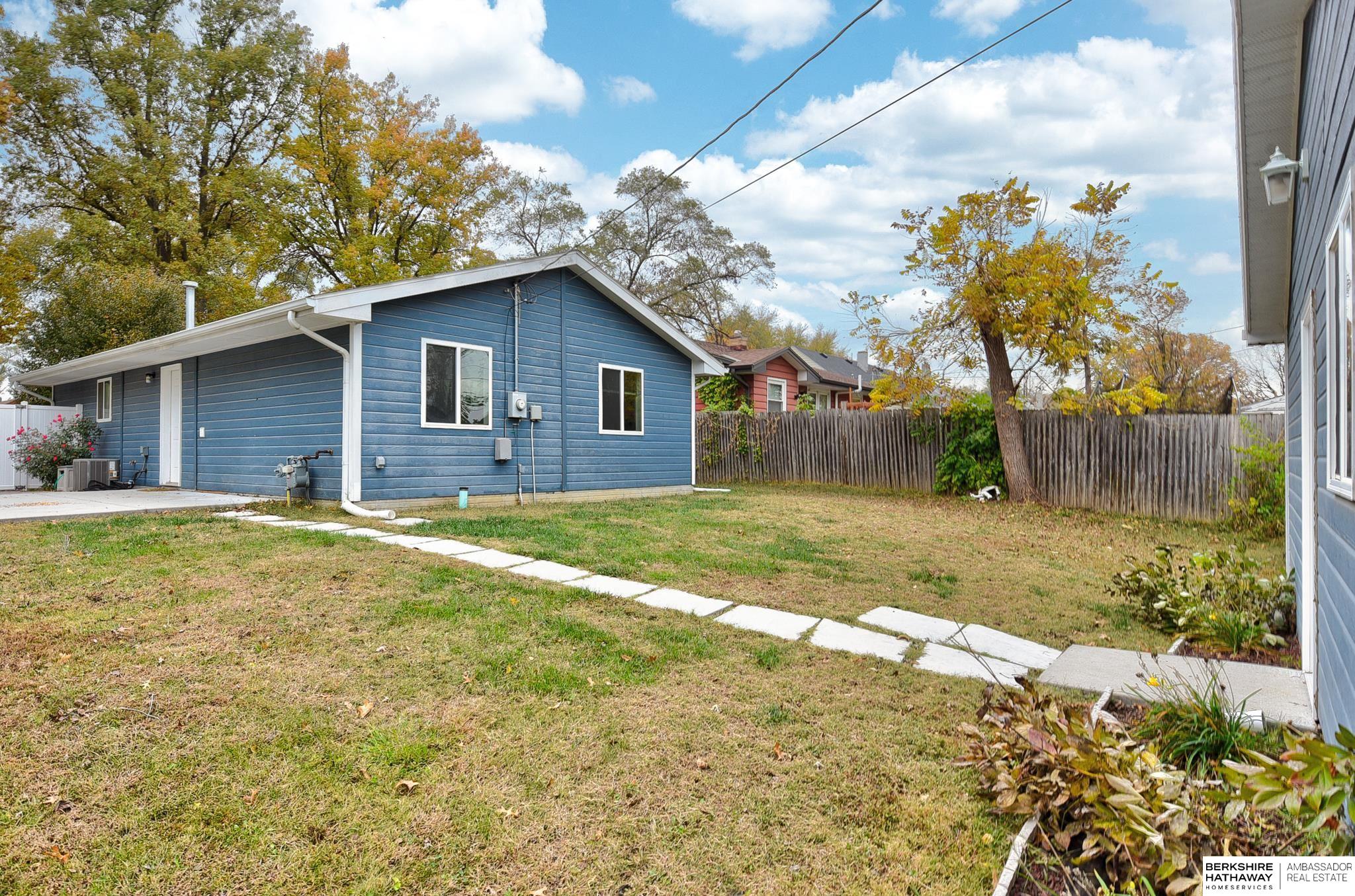 Bellevue, Nebraska 68005, United States, 3 Bedrooms Bedrooms, ,1 BathroomBathrooms,Residential,Pending,28135