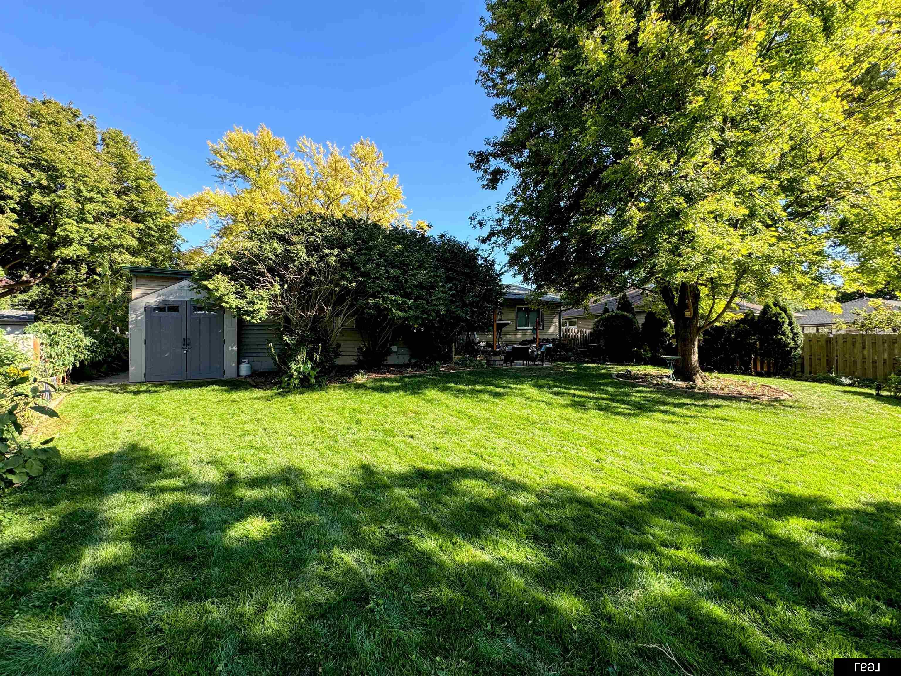 Omaha, Nebraska 68132, United States, 4 Bedrooms Bedrooms, ,3 BathroomsBathrooms,Residential,Pending,78758