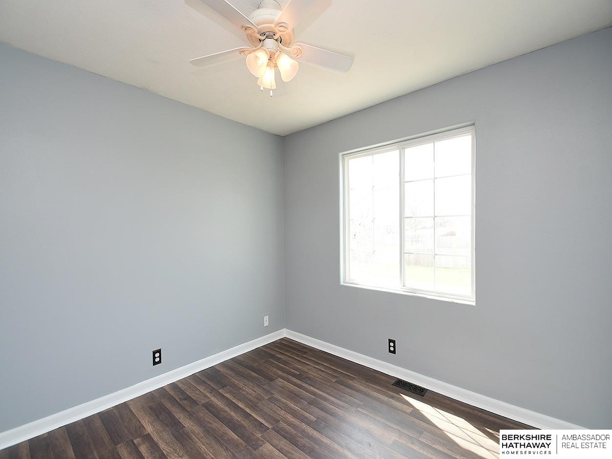 Omaha, Nebraska 68135, United States, 3 Bedrooms Bedrooms, ,2 BathroomsBathrooms,Residential,Active,102722