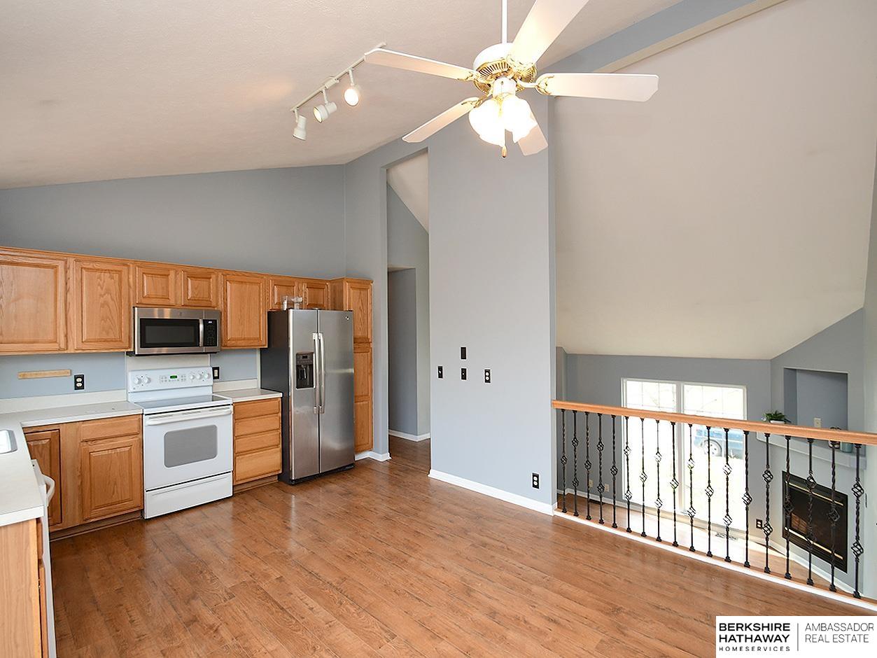 Omaha, Nebraska 68135, United States, 3 Bedrooms Bedrooms, ,2 BathroomsBathrooms,Residential,Active,102722