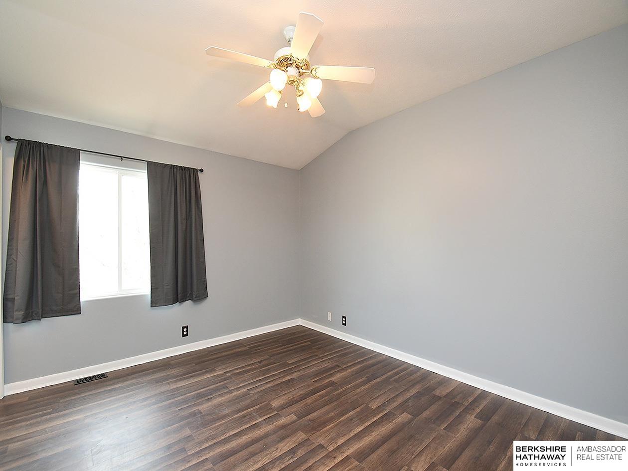 Omaha, Nebraska 68135, United States, 3 Bedrooms Bedrooms, ,2 BathroomsBathrooms,Residential,Active,102722