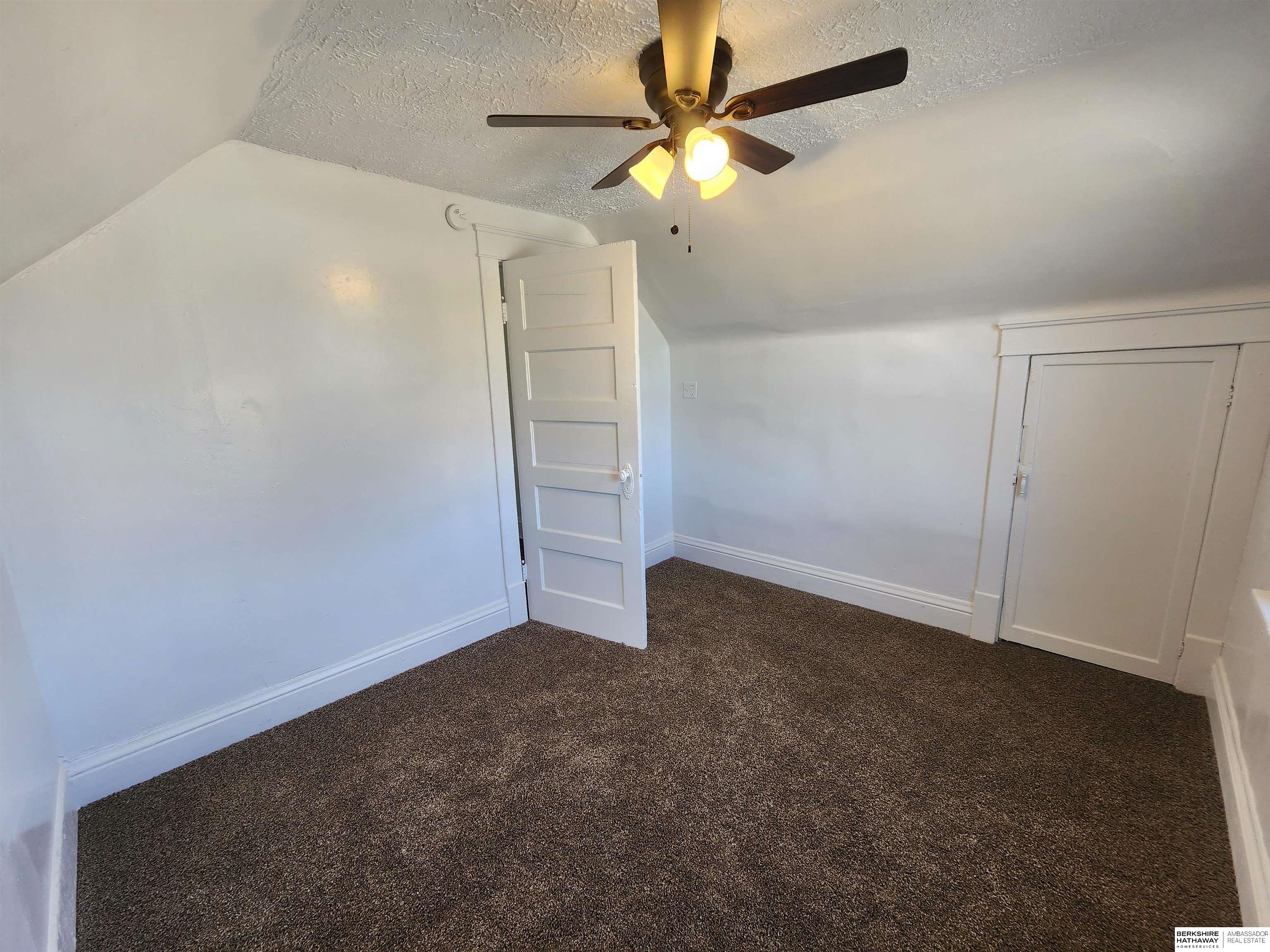 Omaha, Nebraska 68110, United States, 3 Bedrooms Bedrooms, ,1 BathroomBathrooms,Residential,Active,44594