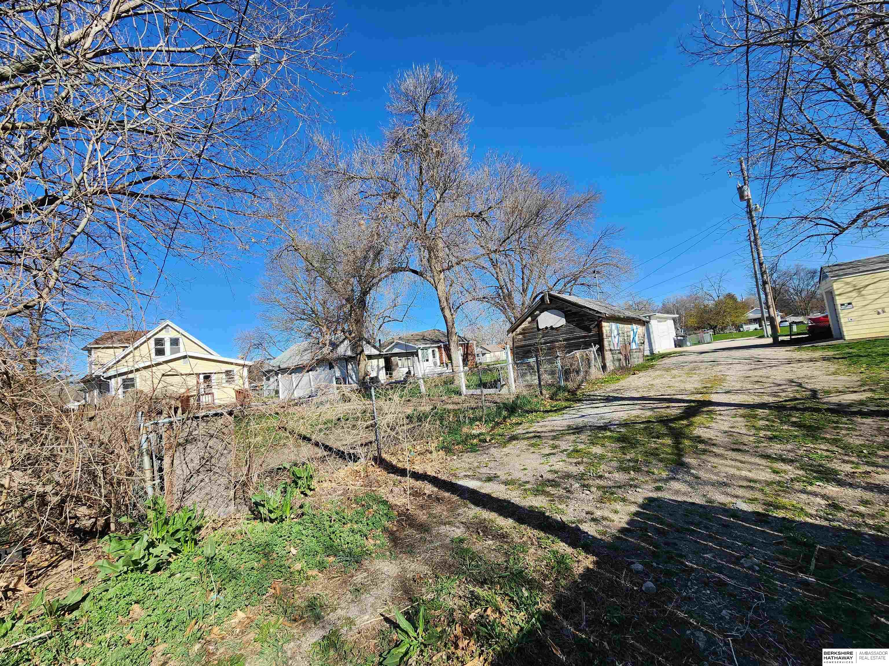 Omaha, Nebraska 68110, United States, 3 Bedrooms Bedrooms, ,1 BathroomBathrooms,Residential,Active,44594