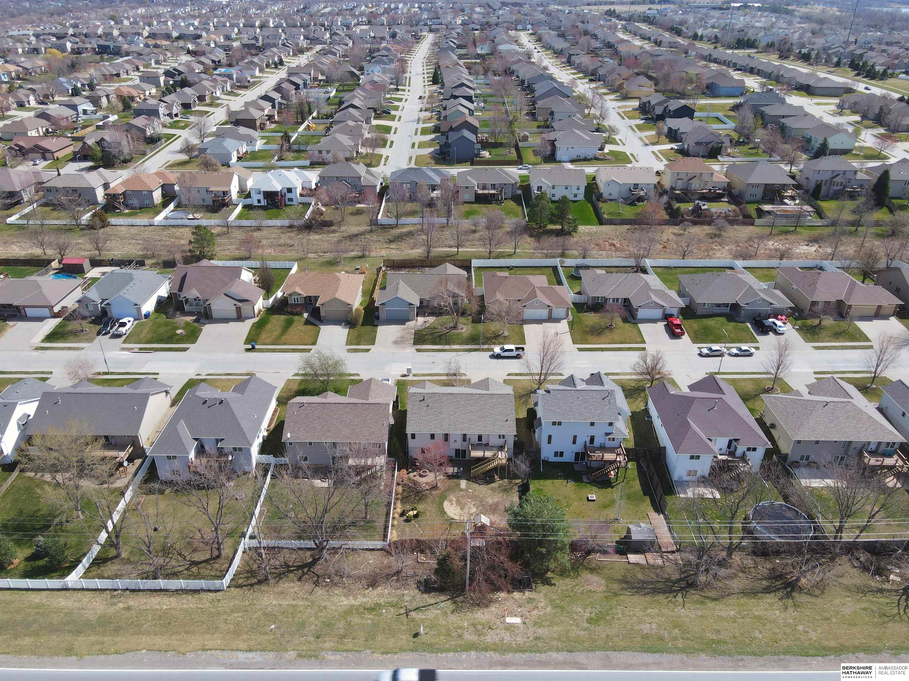 Omaha, Nebraska 68136, United States, 4 Bedrooms Bedrooms, ,3 BathroomsBathrooms,Residential,Active,112966