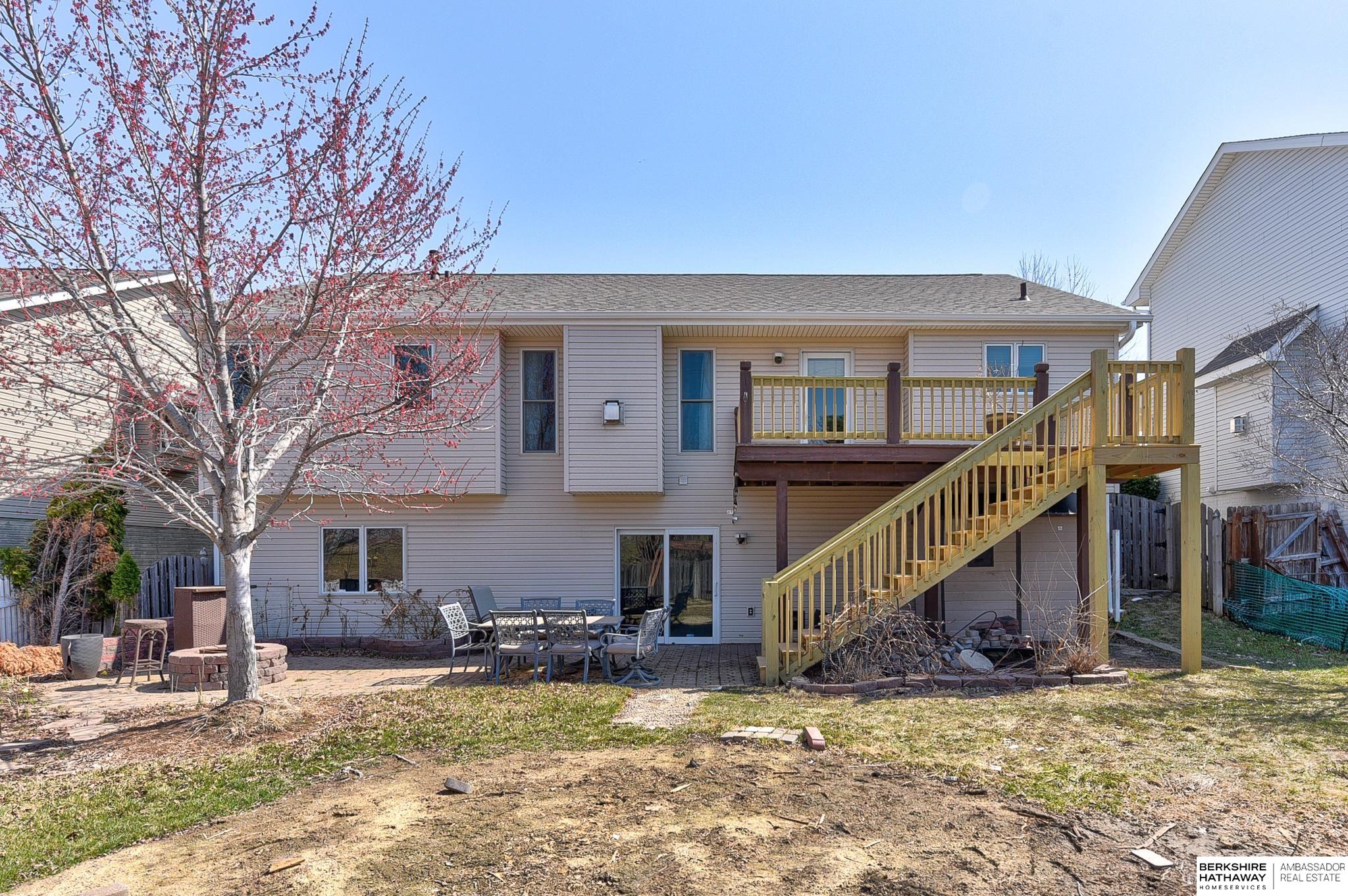 Omaha, Nebraska 68136, United States, 4 Bedrooms Bedrooms, ,3 BathroomsBathrooms,Residential,Active,112966