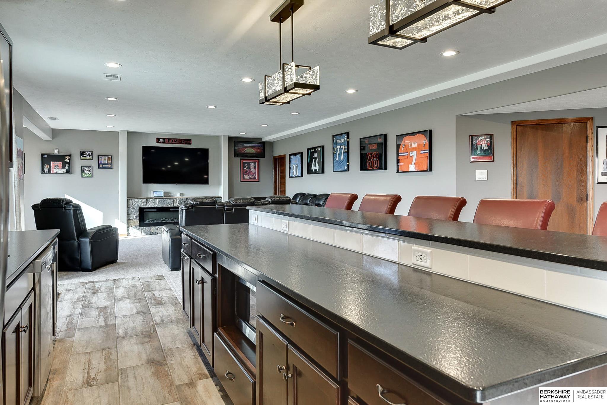 Louisville, Nebraska 68037, United States, 3 Bedrooms Bedrooms, ,3 BathroomsBathrooms,Residential,Active,97963