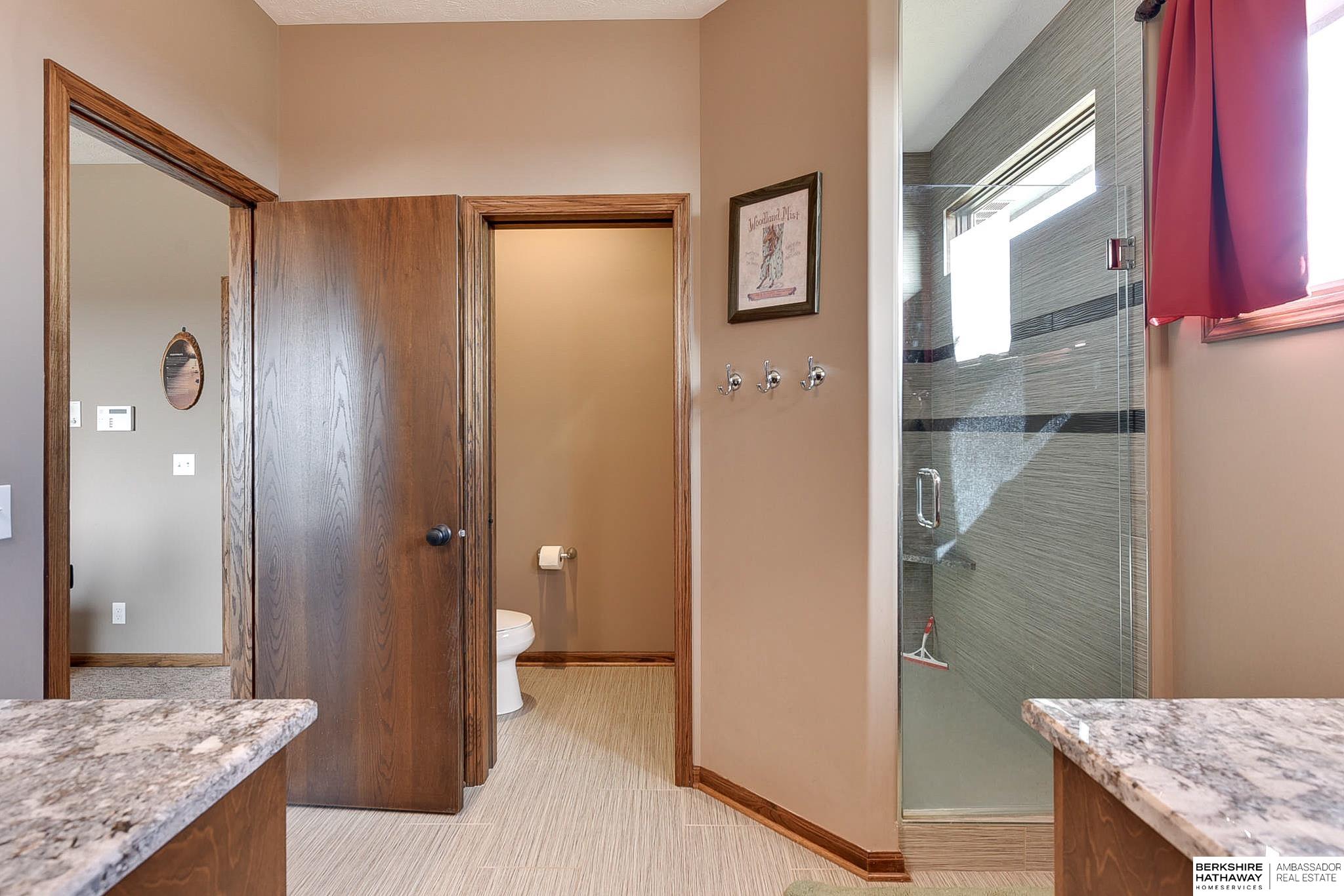 Louisville, Nebraska 68037, United States, 3 Bedrooms Bedrooms, ,3 BathroomsBathrooms,Residential,Active,97963