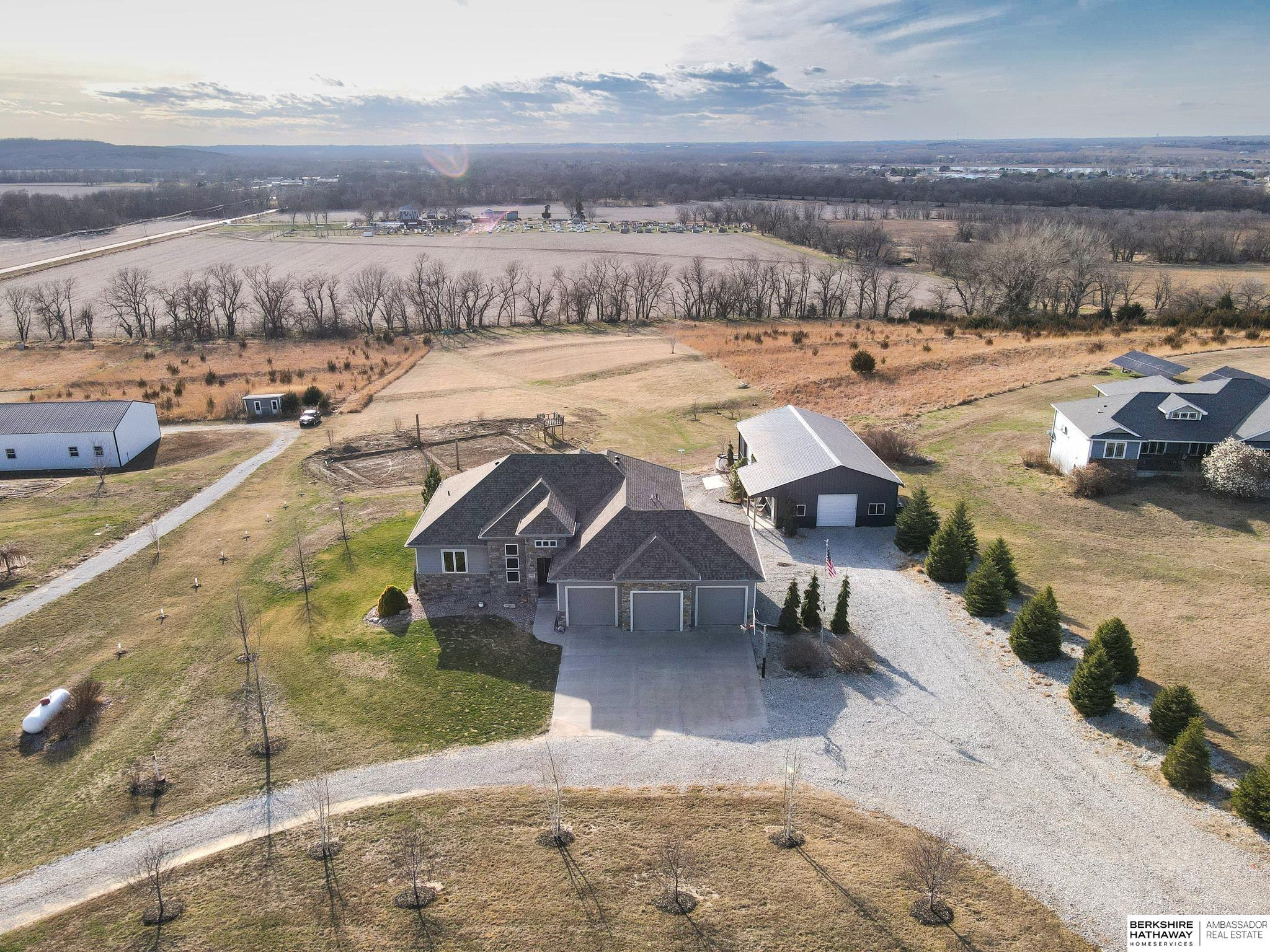 Louisville, Nebraska 68037, United States, 3 Bedrooms Bedrooms, ,3 BathroomsBathrooms,Residential,Active,97963