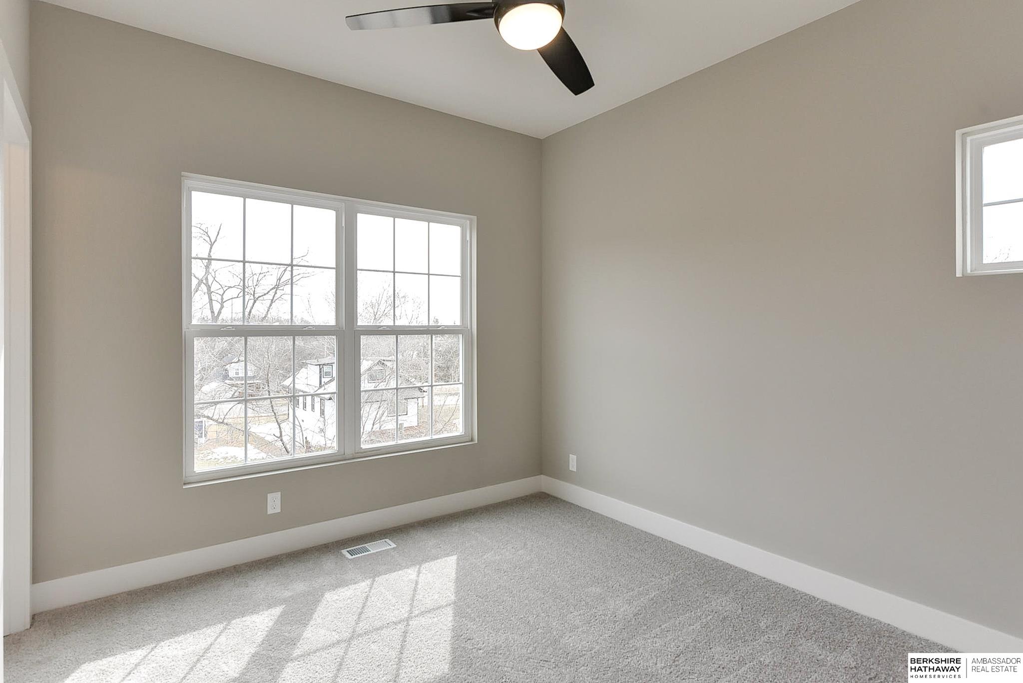 Omaha, Nebraska 68108, United States, 3 Bedrooms Bedrooms, ,4 BathroomsBathrooms,Residential,Active,94882