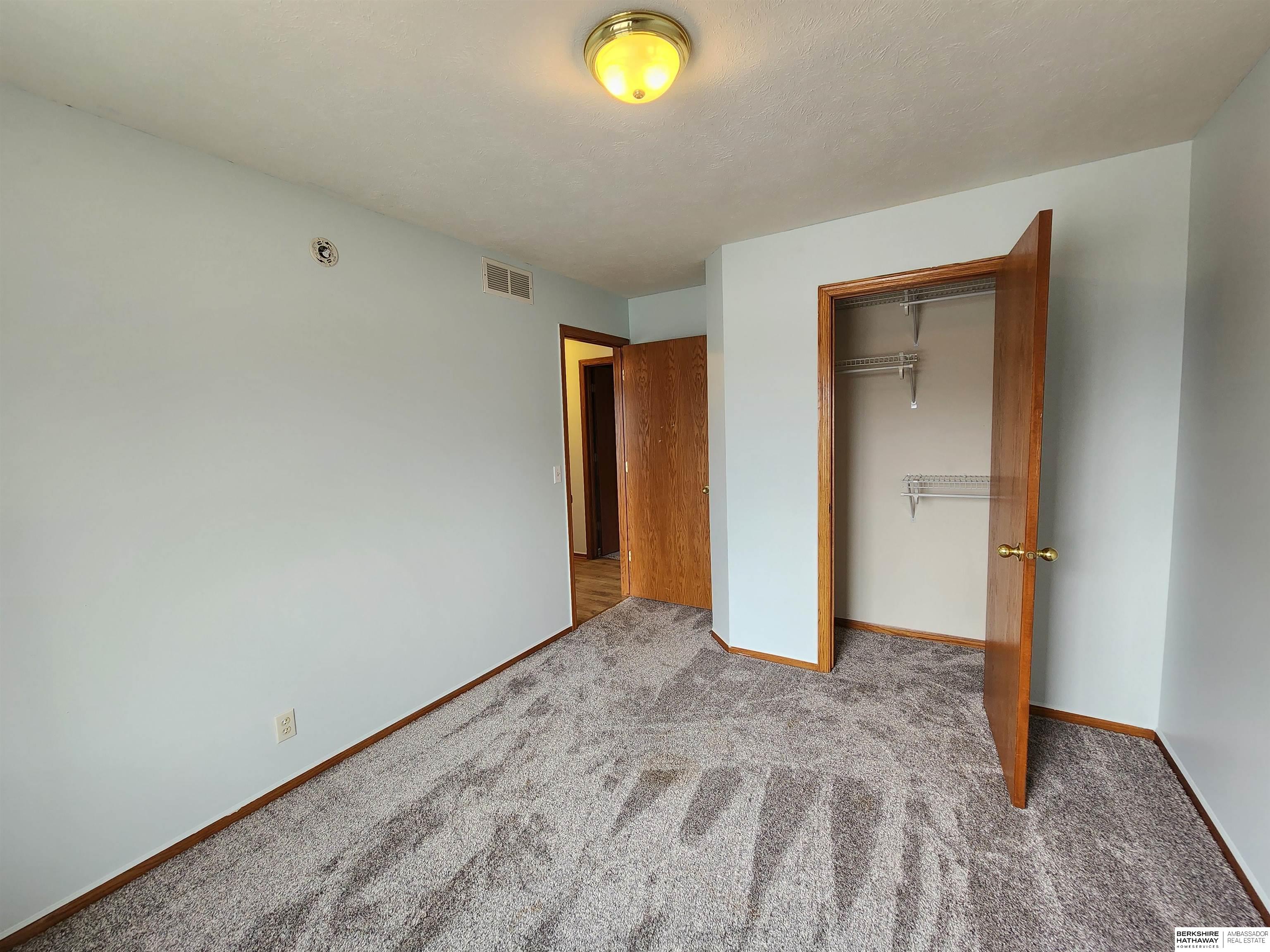 Plattsmouth, Nebraska 68048, United States, 4 Bedrooms Bedrooms, ,3 BathroomsBathrooms,Residential,Pending,100691