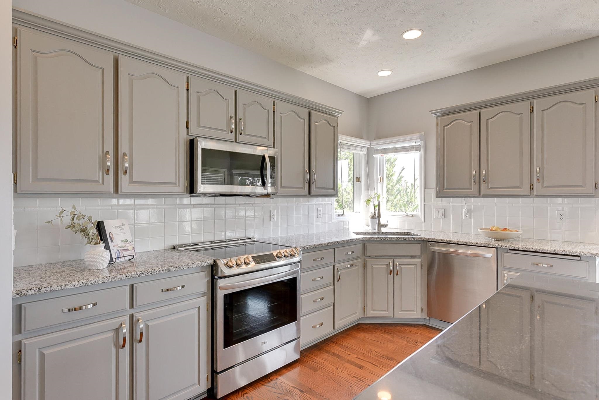 Omaha, Nebraska 68136, United States, 3 Bedrooms Bedrooms, ,3 BathroomsBathrooms,Residential,Active,98334