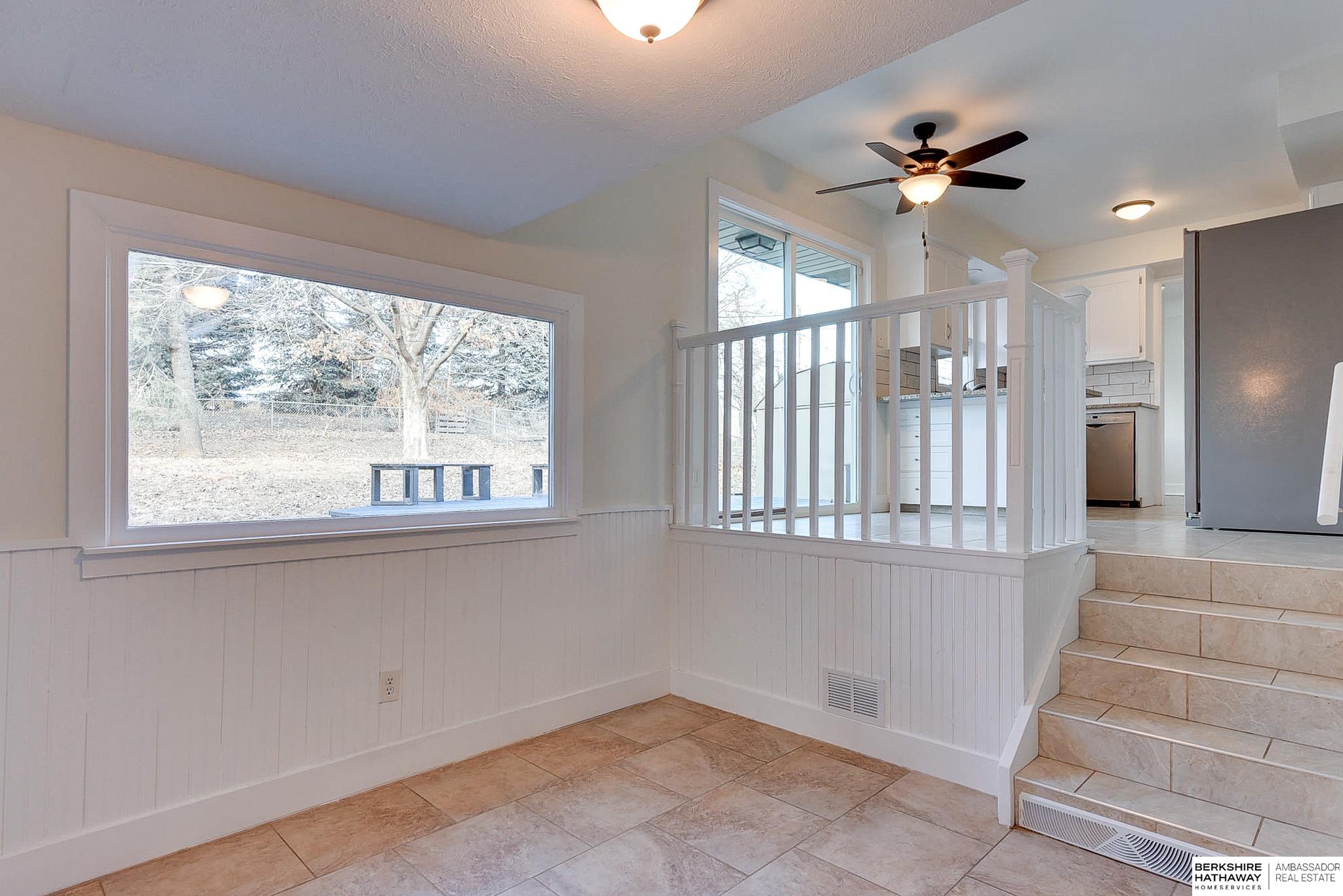 Omaha, Nebraska 68134, United States, 4 Bedrooms Bedrooms, ,3 BathroomsBathrooms,Residential,Pending,18602