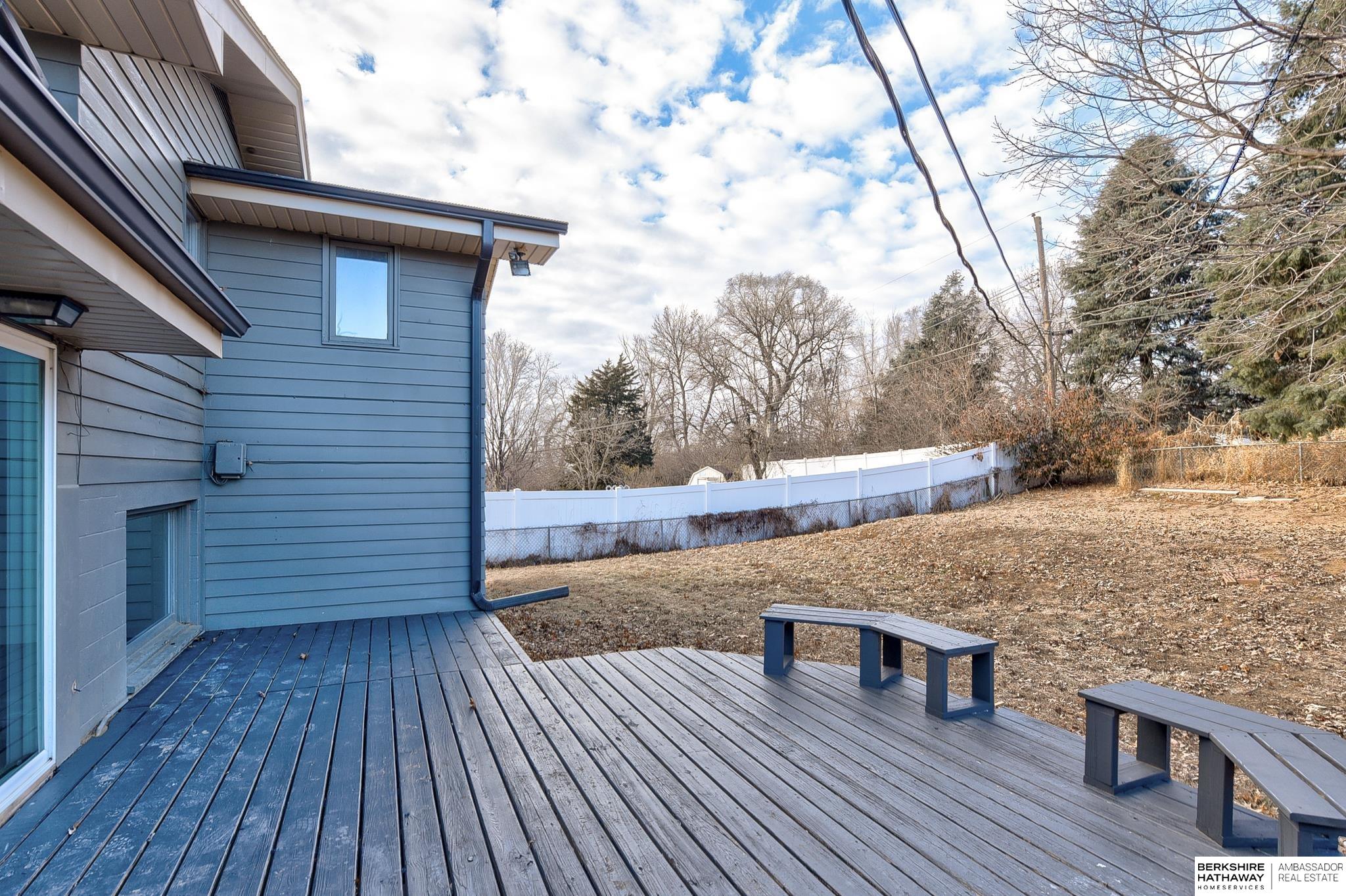 Omaha, Nebraska 68134, United States, 4 Bedrooms Bedrooms, ,3 BathroomsBathrooms,Residential,Pending,18602