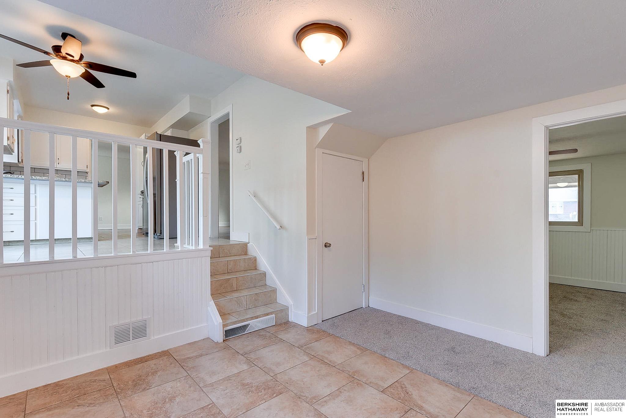 Omaha, Nebraska 68134, United States, 4 Bedrooms Bedrooms, ,3 BathroomsBathrooms,Residential,Pending,18602