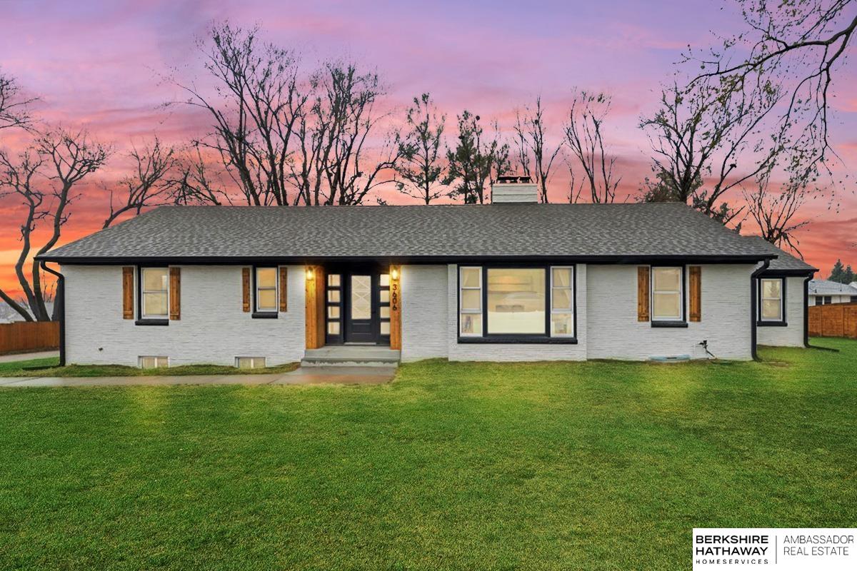 Elkhorn, Nebraska 68022, United States, 4 Bedrooms Bedrooms, ,3 BathroomsBathrooms,Residential,Active,98909