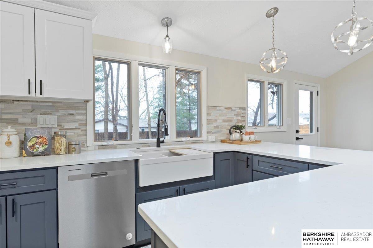 Elkhorn, Nebraska 68022, United States, 4 Bedrooms Bedrooms, ,3 BathroomsBathrooms,Residential,Active,98909