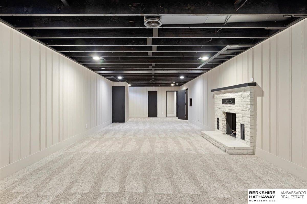 Elkhorn, Nebraska 68022, United States, 4 Bedrooms Bedrooms, ,3 BathroomsBathrooms,Residential,Active,98909