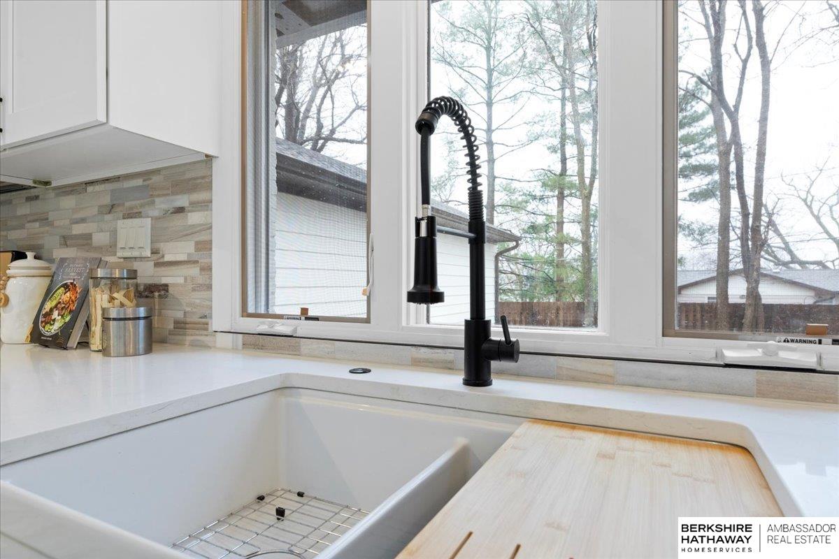 Elkhorn, Nebraska 68022, United States, 4 Bedrooms Bedrooms, ,3 BathroomsBathrooms,Residential,Active,98909