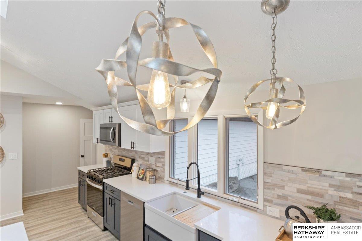 Elkhorn, Nebraska 68022, United States, 4 Bedrooms Bedrooms, ,3 BathroomsBathrooms,Residential,Active,98909