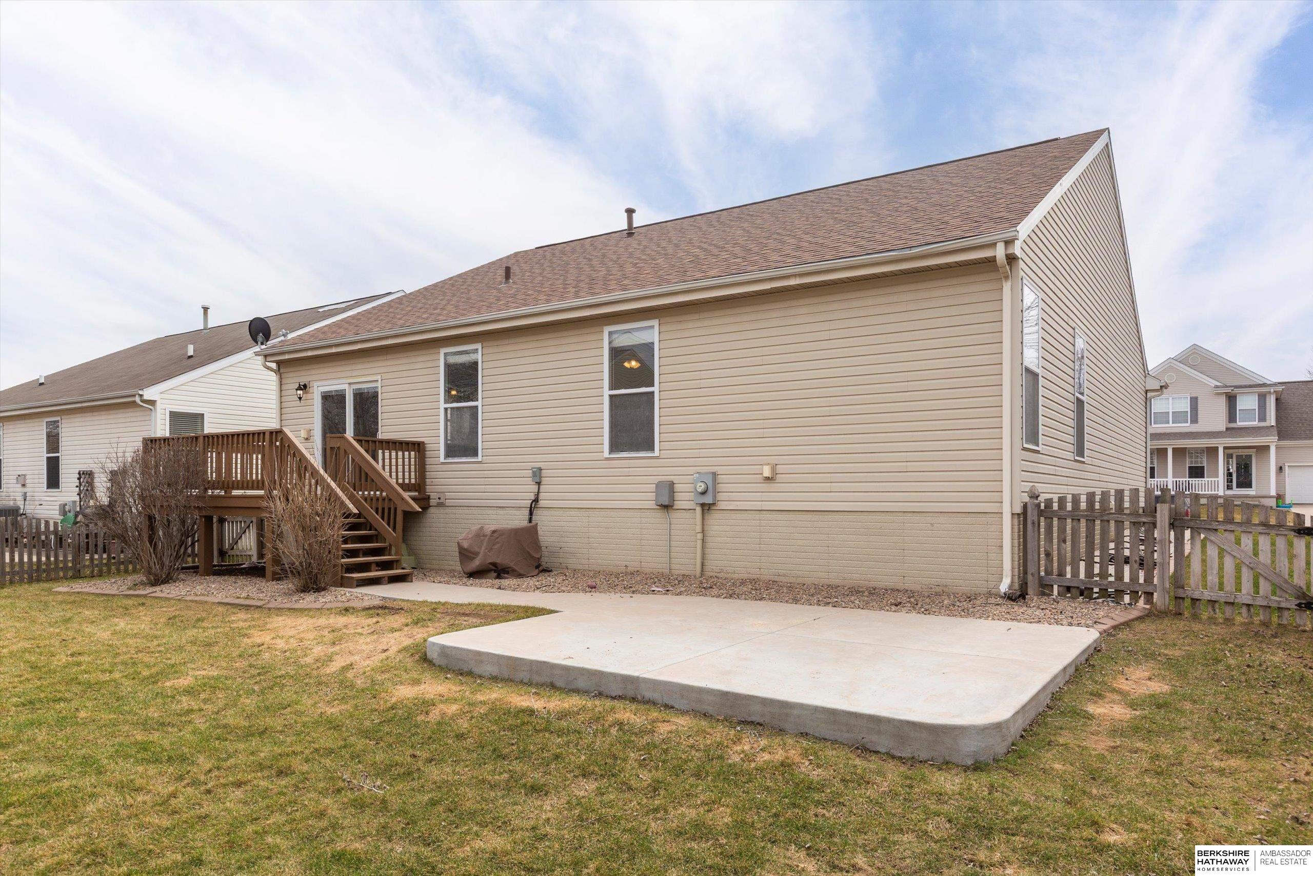 Omaha, Nebraska 68116, United States, 3 Bedrooms Bedrooms, ,3 BathroomsBathrooms,Residential,Active,95305