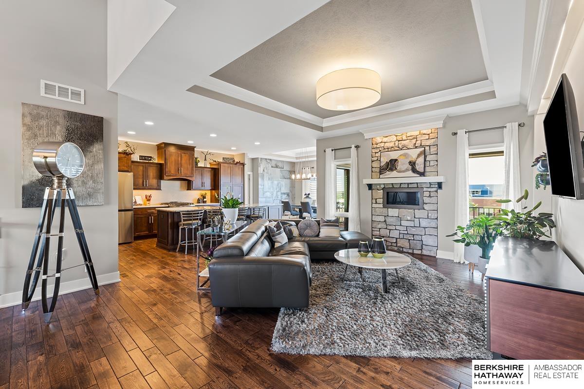 Elkhorn, Nebraska 68022, United States, 4 Bedrooms Bedrooms, ,4 BathroomsBathrooms,Residential,Pending,18723