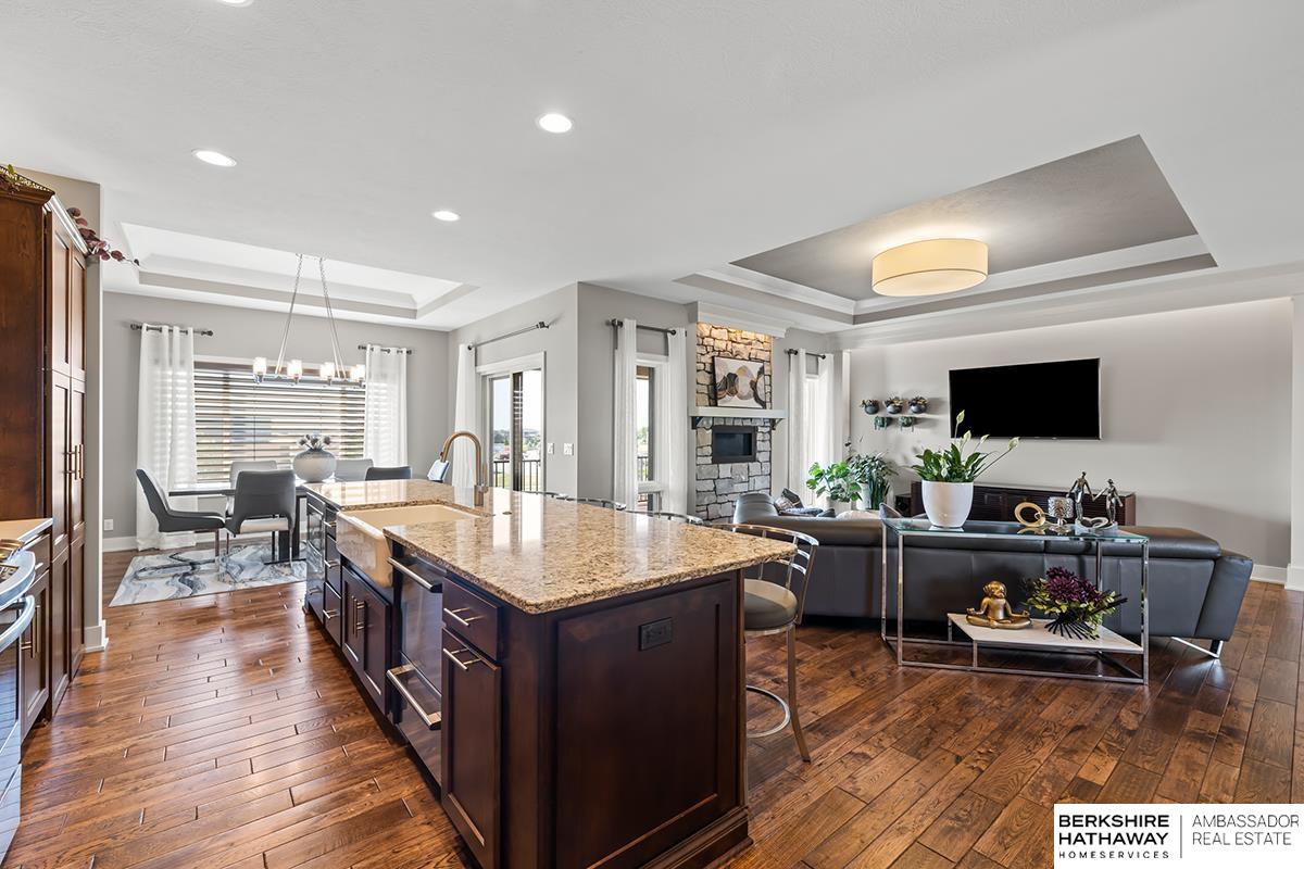 Elkhorn, Nebraska 68022, United States, 4 Bedrooms Bedrooms, ,4 BathroomsBathrooms,Residential,Pending,18723